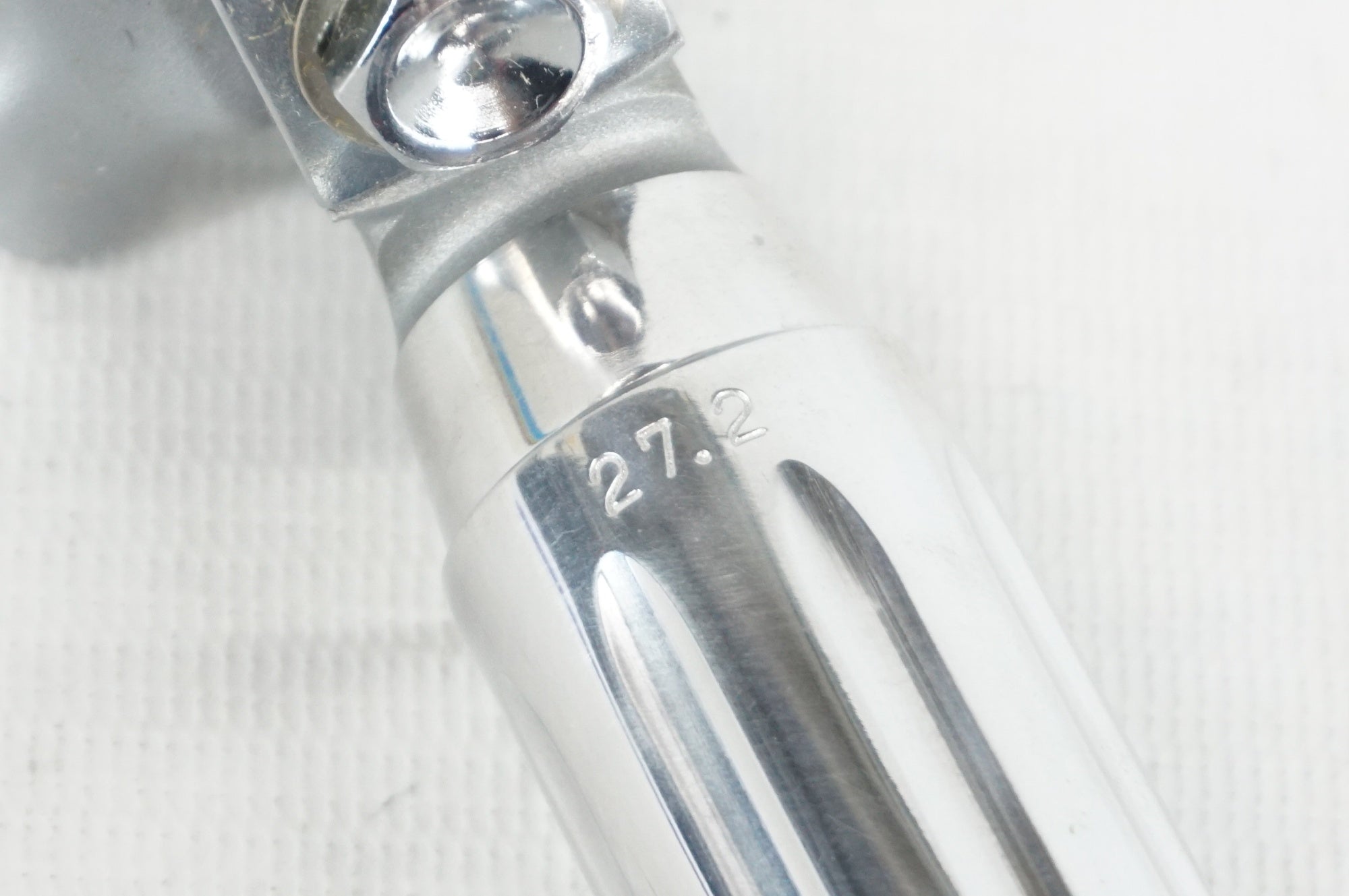 CAMPAGNOLO 「カンパニョーロ」 SUPER RECORD 50周年 Φ27.2 215mm シートポスト / 阪急塚口店