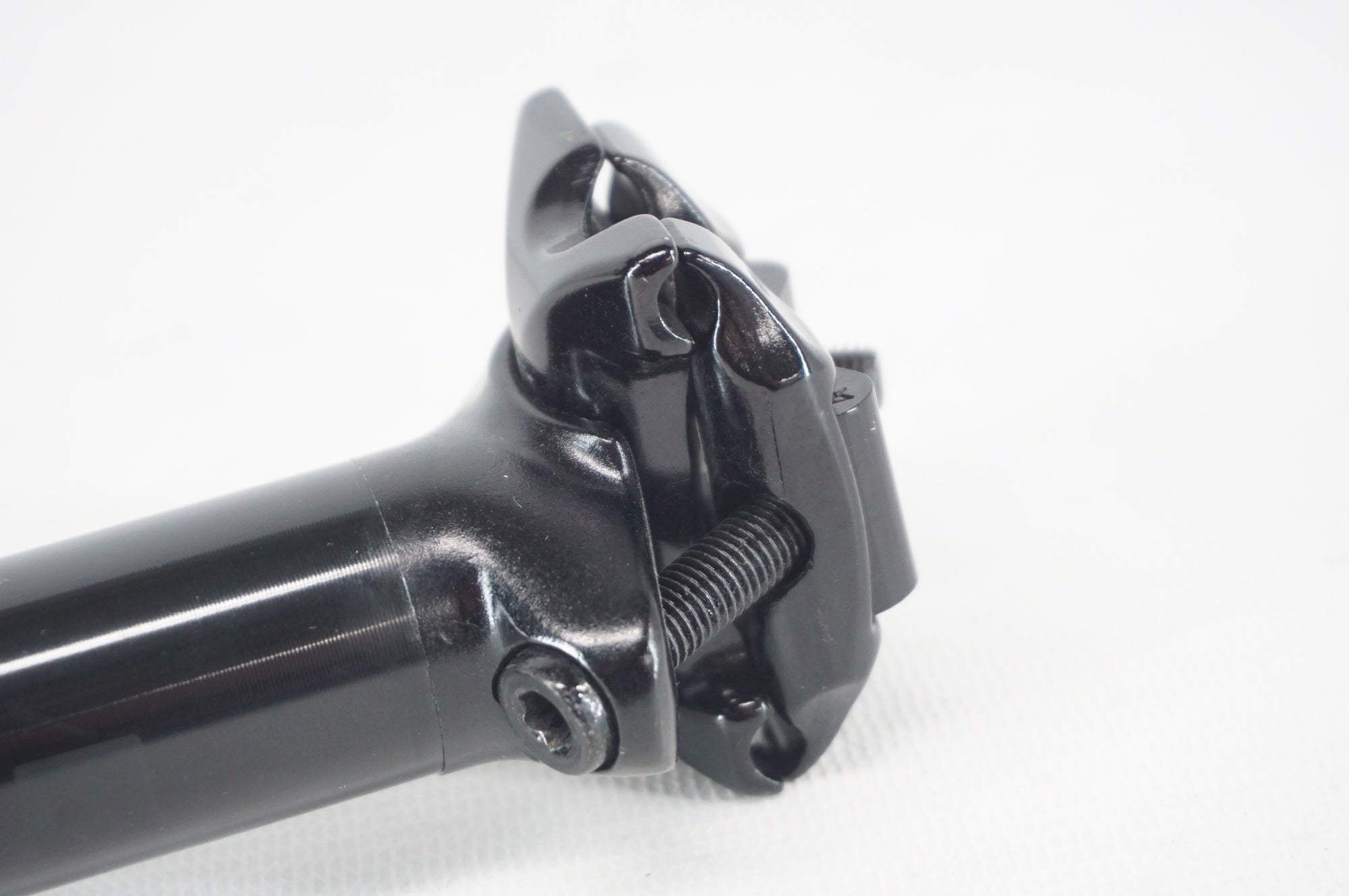 BONTRAGER 「ボントレガー」 φ27.2 330mm シートポスト / 阪急塚口店