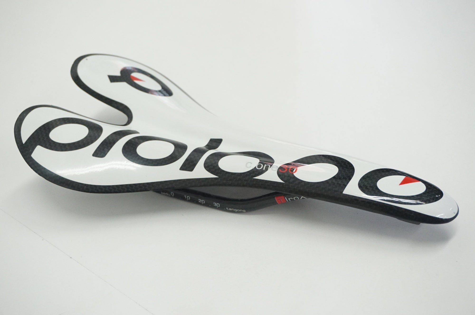 PROLOGO 「プロロゴ」 C.ONE30 サドル / 福岡店