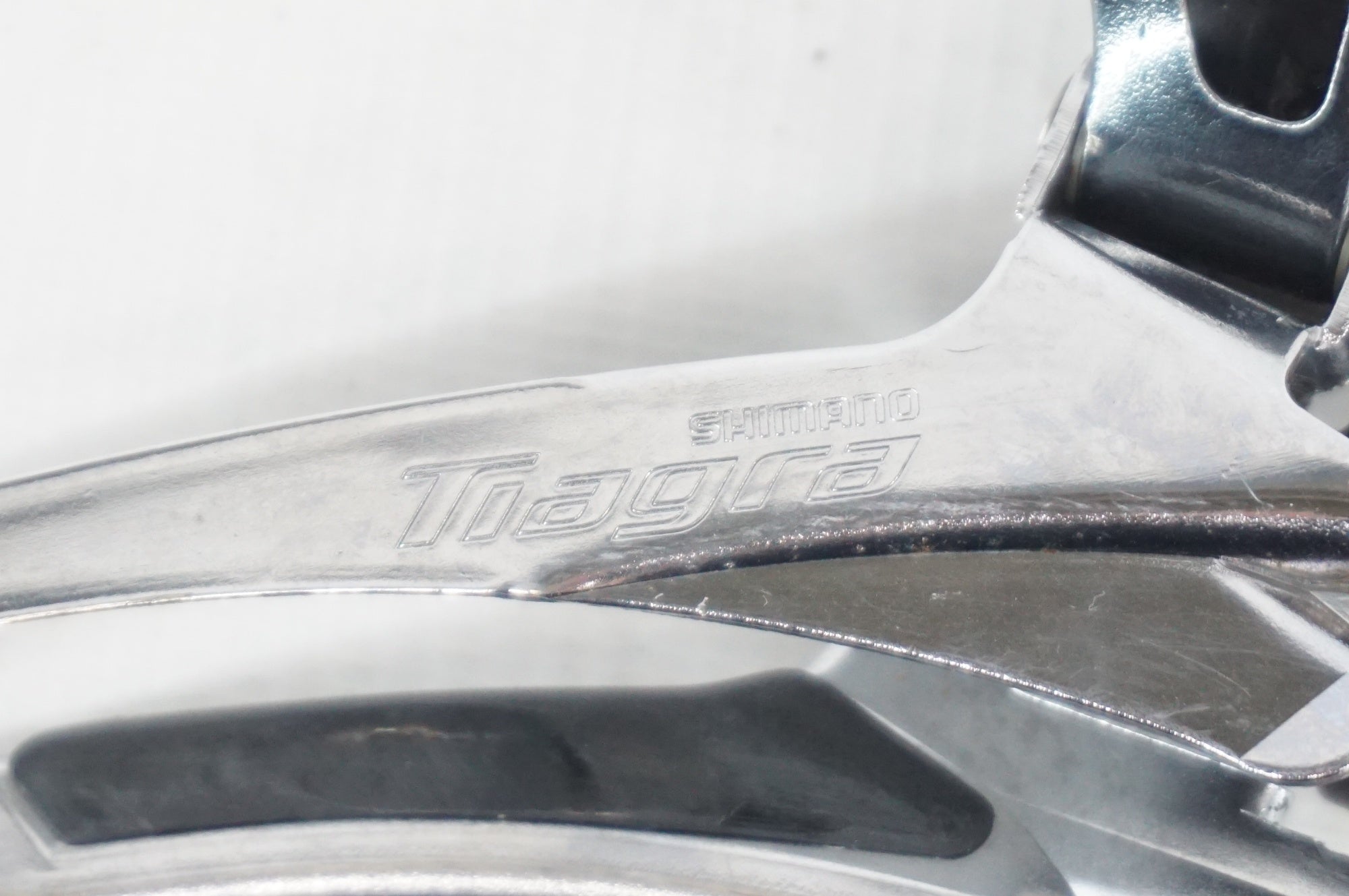 SHIMANO 「シマノ」 TIAGRA FD-4700 フロントディレイラー / 阪急塚口店