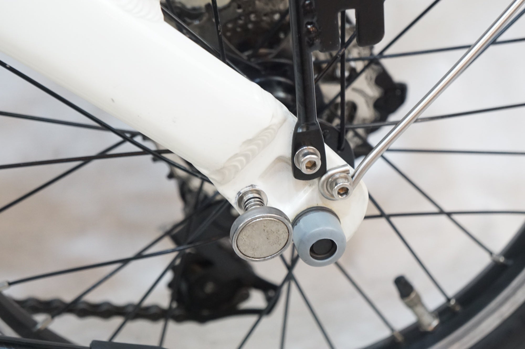 DAHON 「ダホン」 CURVE D7 2017年モデル 20インチ 折り畳み自転車 / バイチャリ浦和ベース