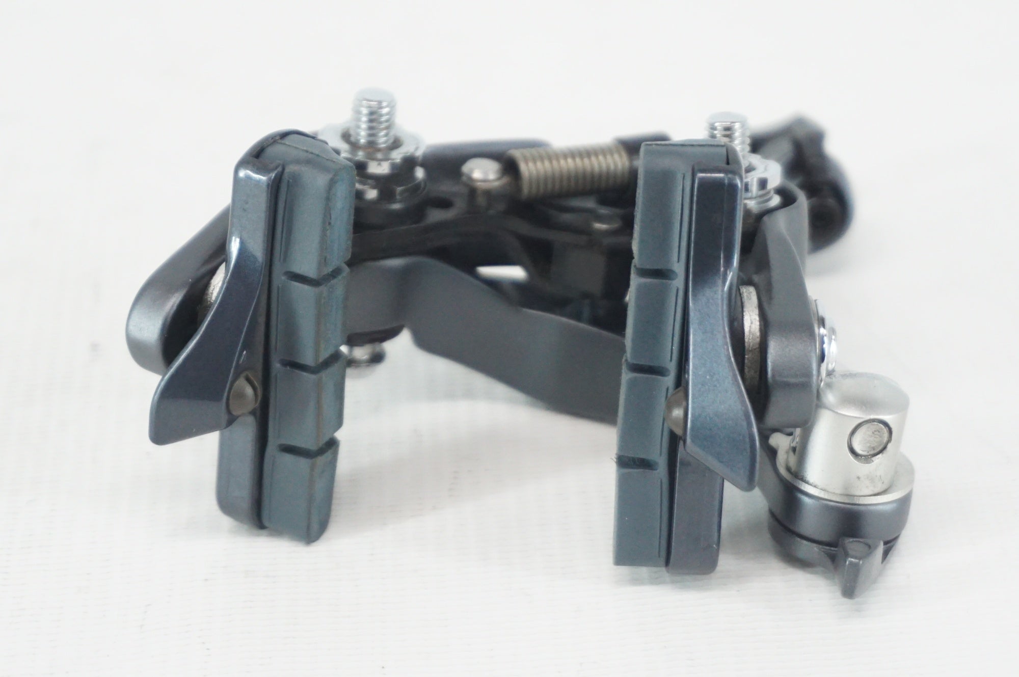 SHIMANO 「シマノ」 ULTEGRA BR-6810-F ダイレクトマウント カーボンシューブレーキ / 阪急塚口店