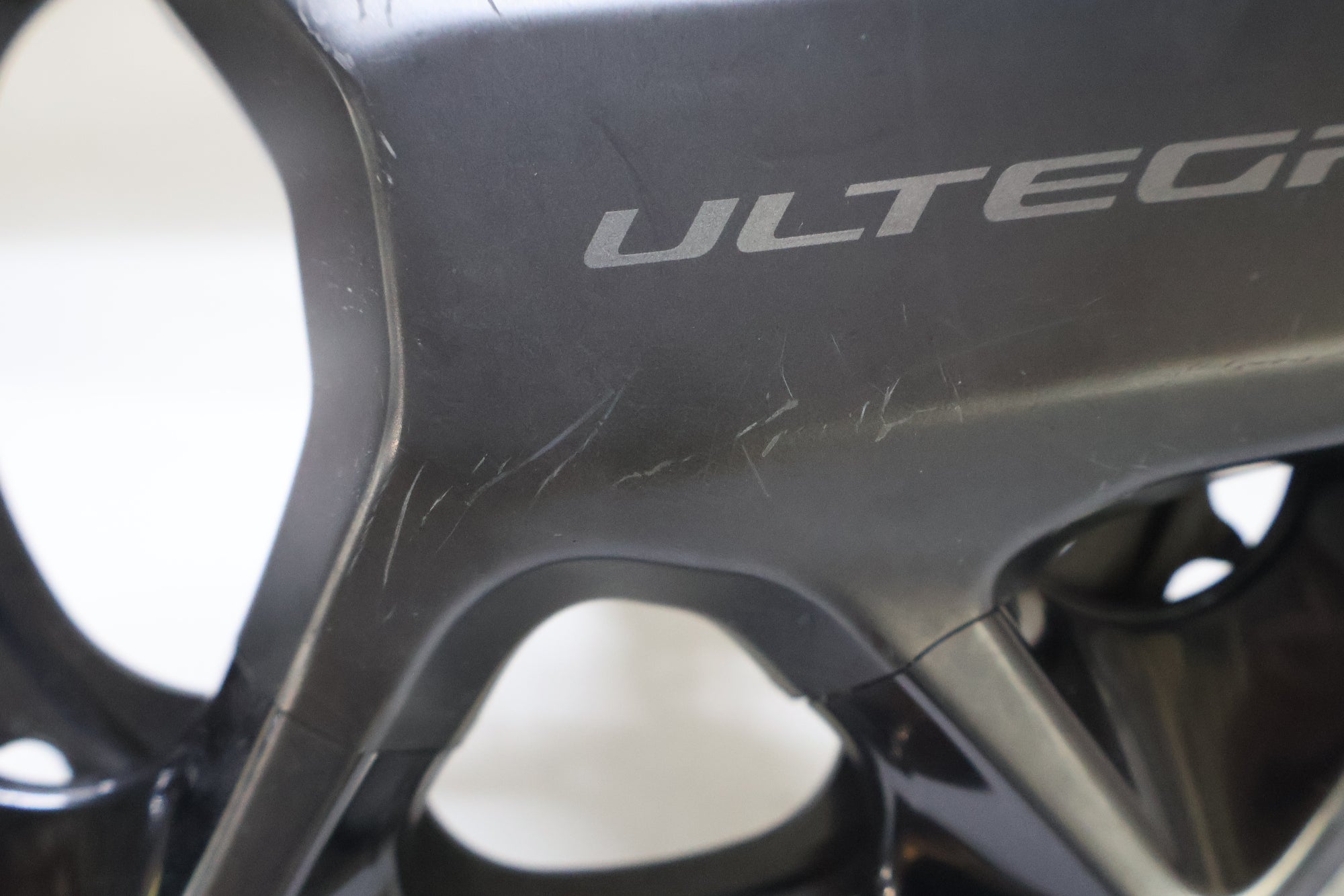 SHIMANO 「シマノ」 ULTEGRA FC-R8100 (4iiii PRECISION 3+ 片側パワーメーター付き) 52-36T 170mm クランク / 高知店