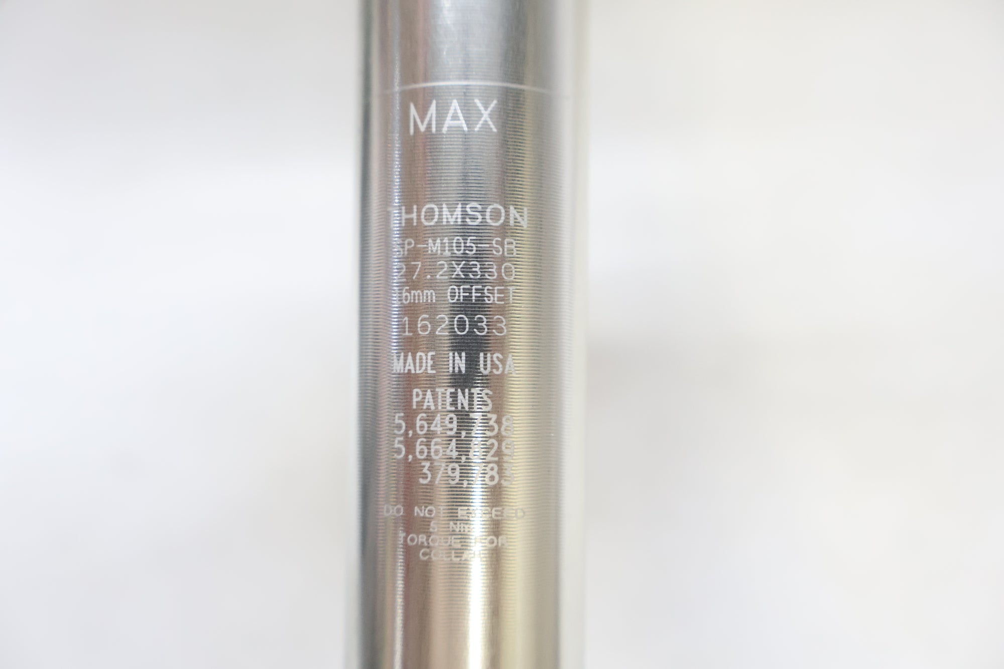 THOMSON 「トムソン」 MASTERPIECE Φ27.2 330mm シートポスト / 高知店
