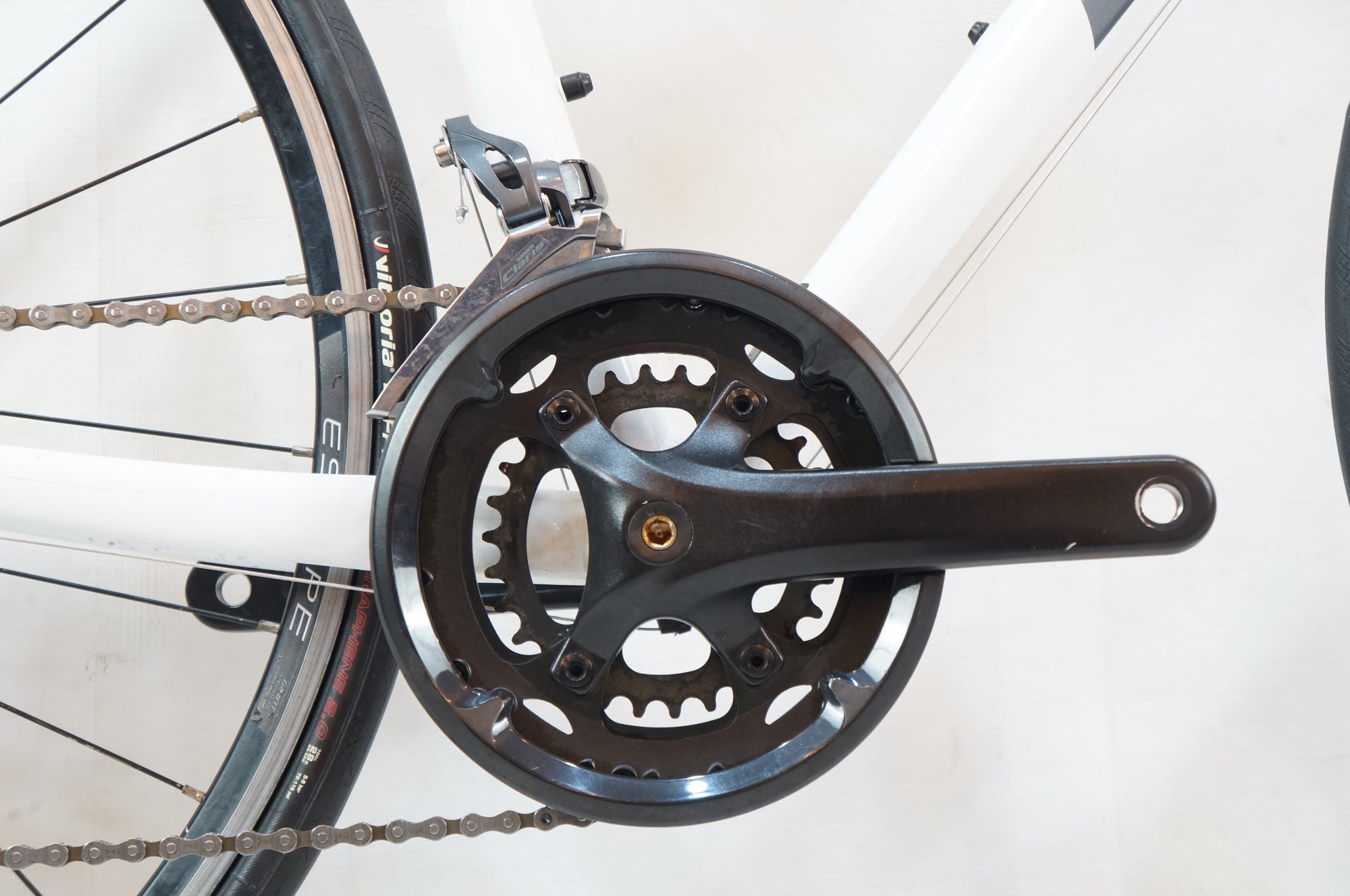 GIANT 「ジャイアント」 ESCAPE R DROP 2024年モデル ロードバイク / バイチャリ浦和ベース