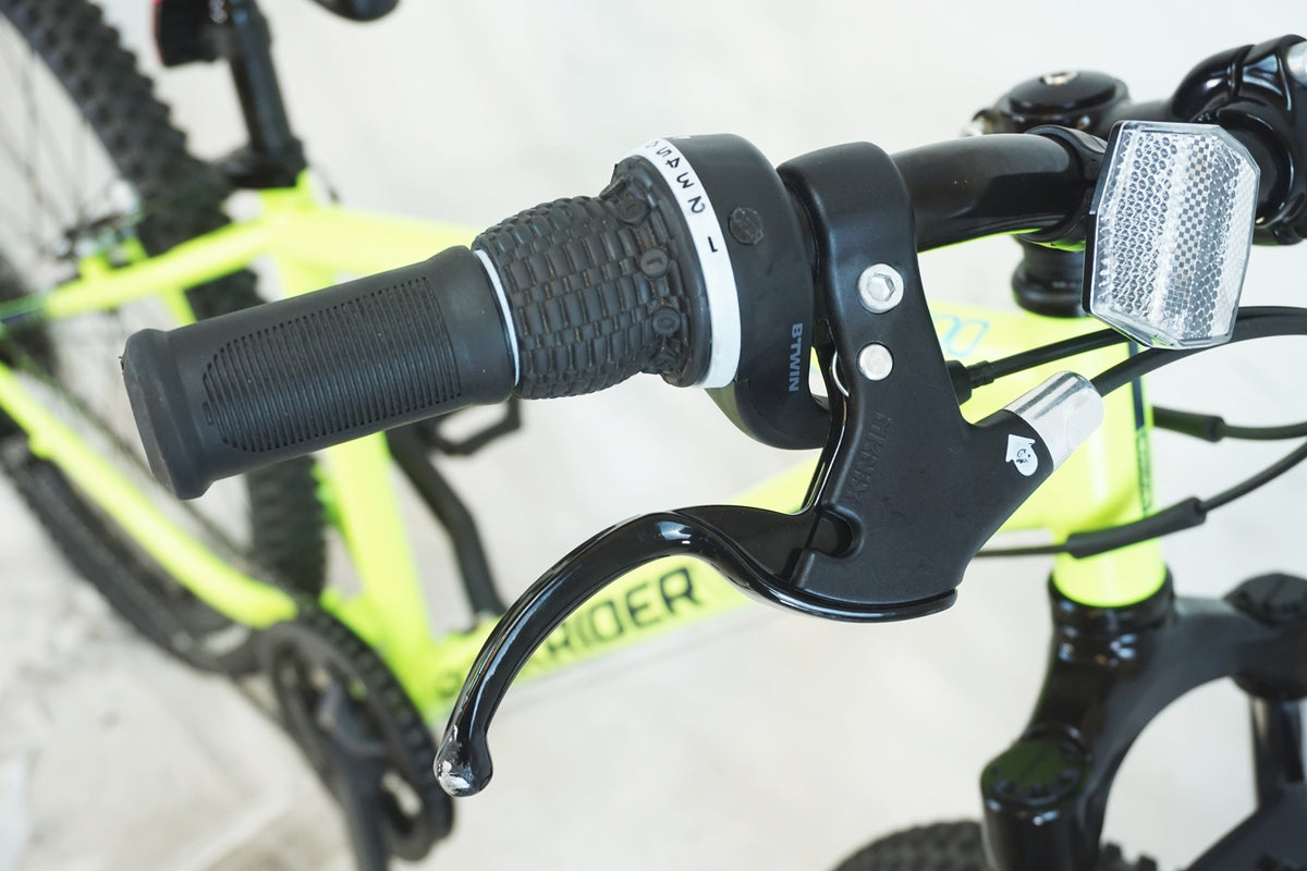 DECATHLON 「デカトロン」 ROCKRIDER 24 2020年モデル キッズバイク / 有明ガーデン店