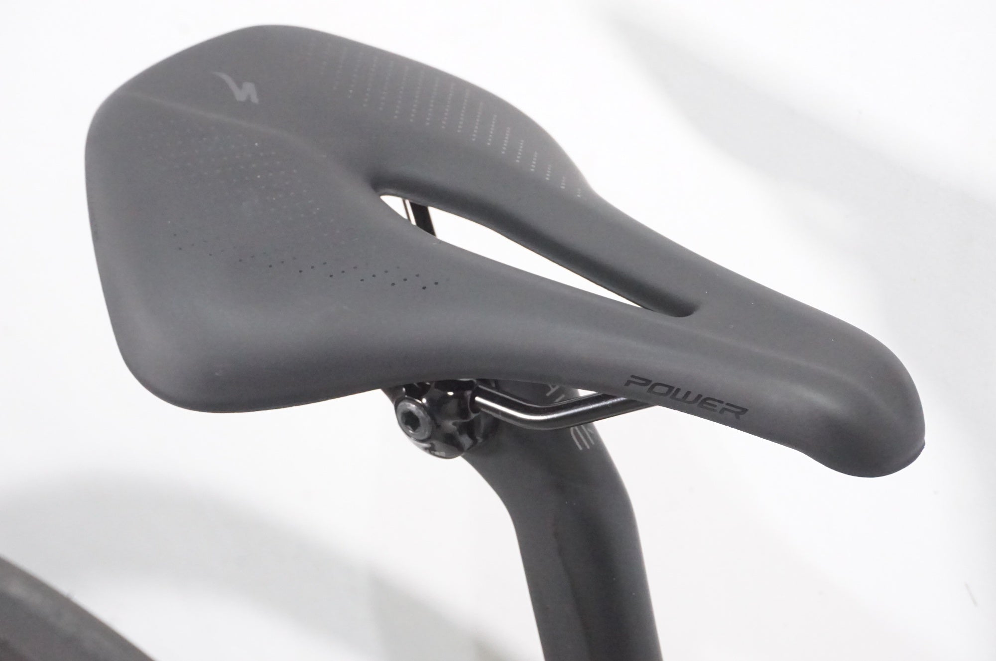 SPECIALIZED 「スペシャライズド」 ROUBAIX SL8 SPORT 2024年モデル ロードバイク / AKIBA店