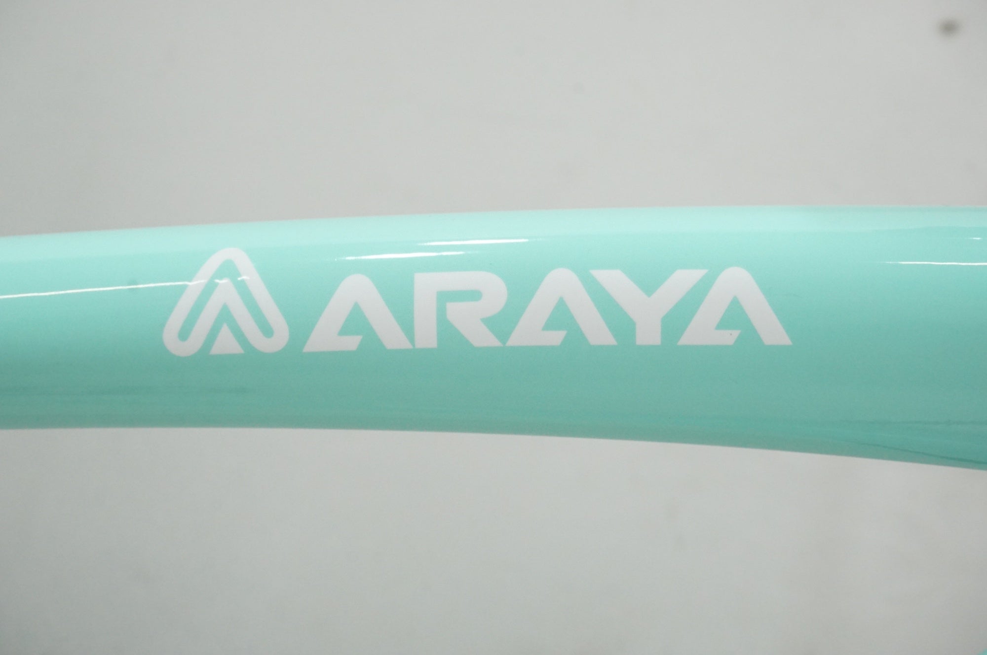 ARAYA 「アラヤ」 MUDDY FOX XROSS 2025年モデル クロスバイク / 大宮店