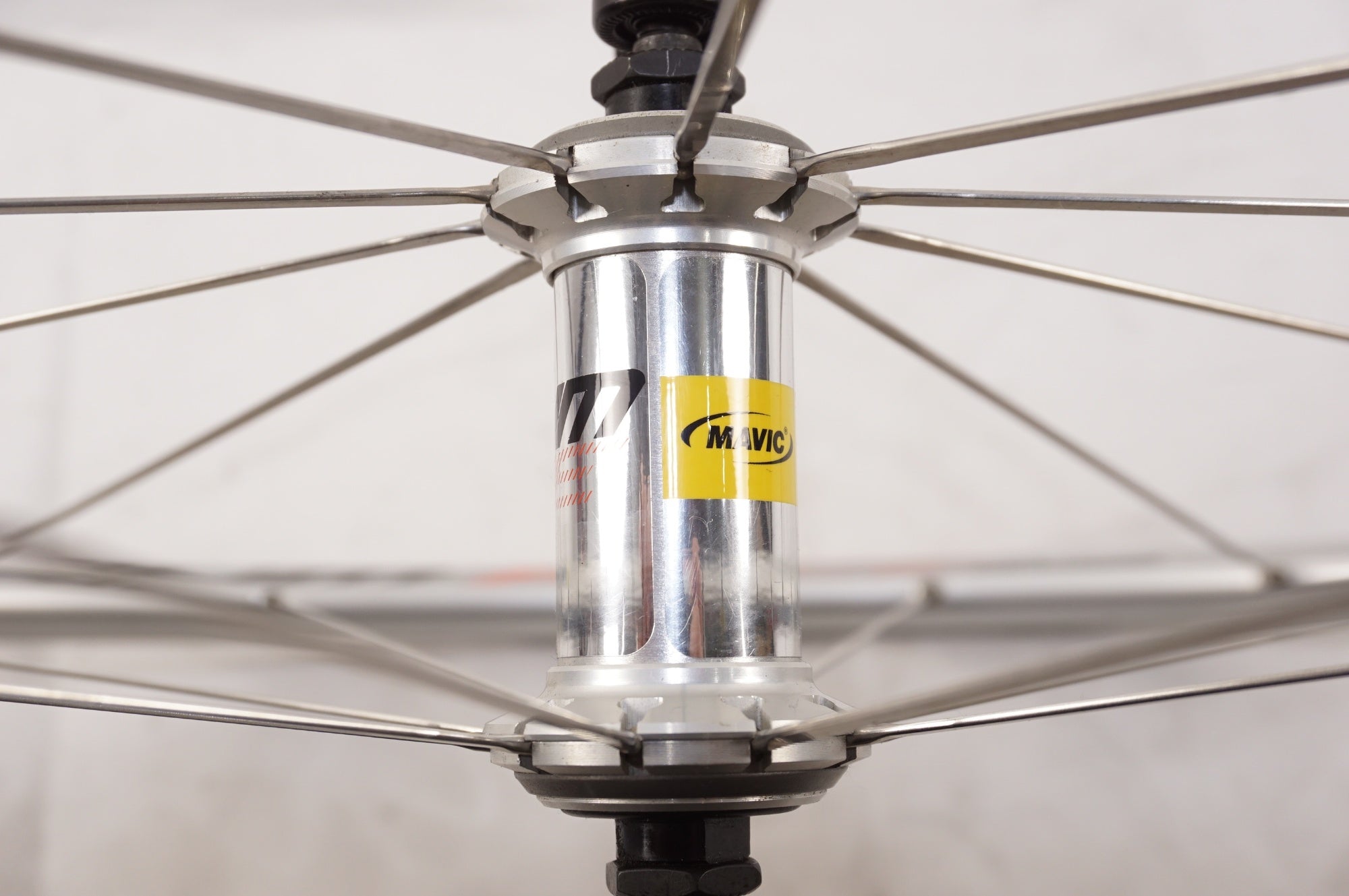 MAVIC 「マヴィック」 AKSIUM RACE シマノ11速 ホイールセット / 中目黒店