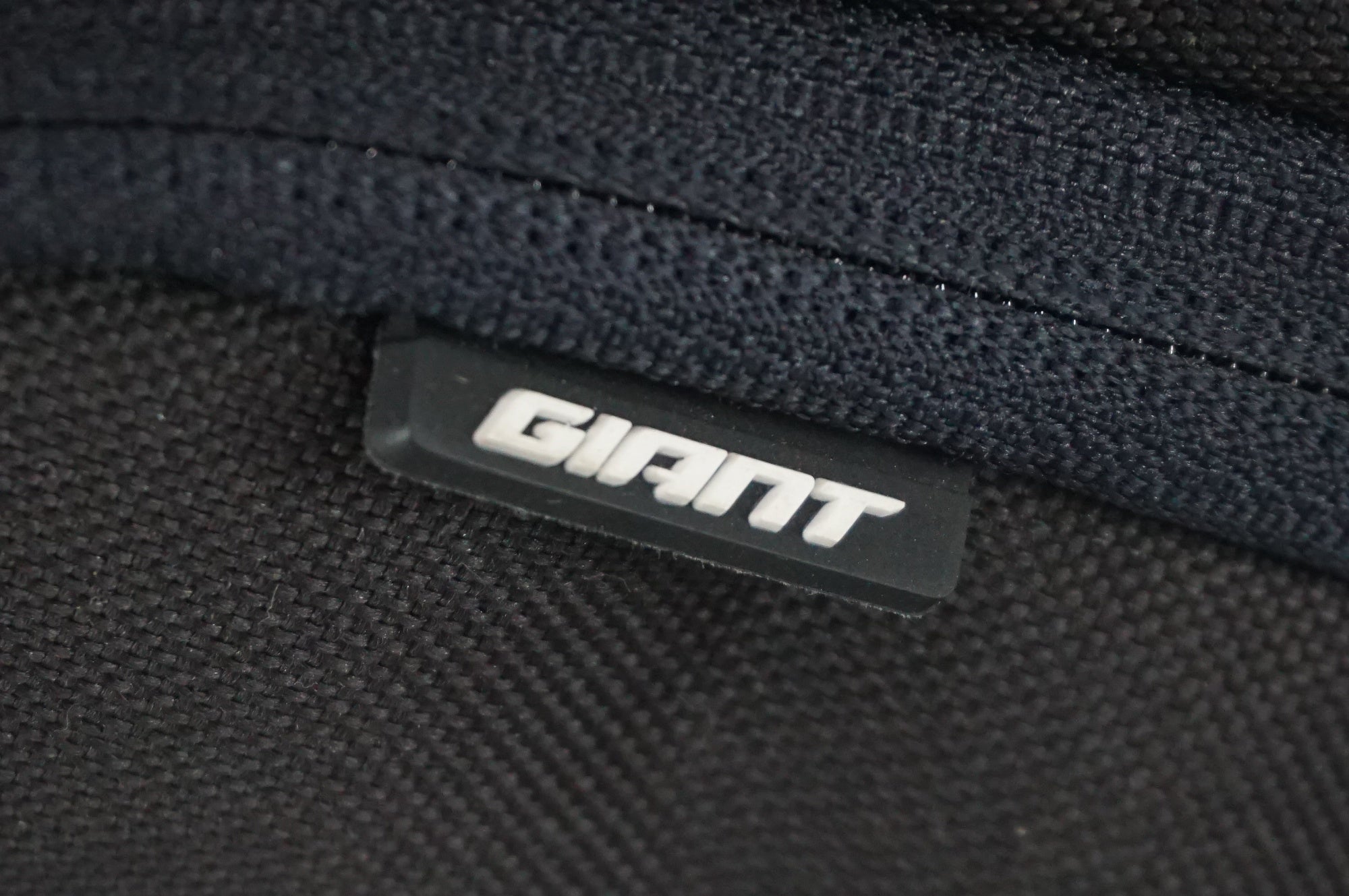 GIANT 「ジャイアント」 SHADOW ST フレームバッグ / 阪急塚口店