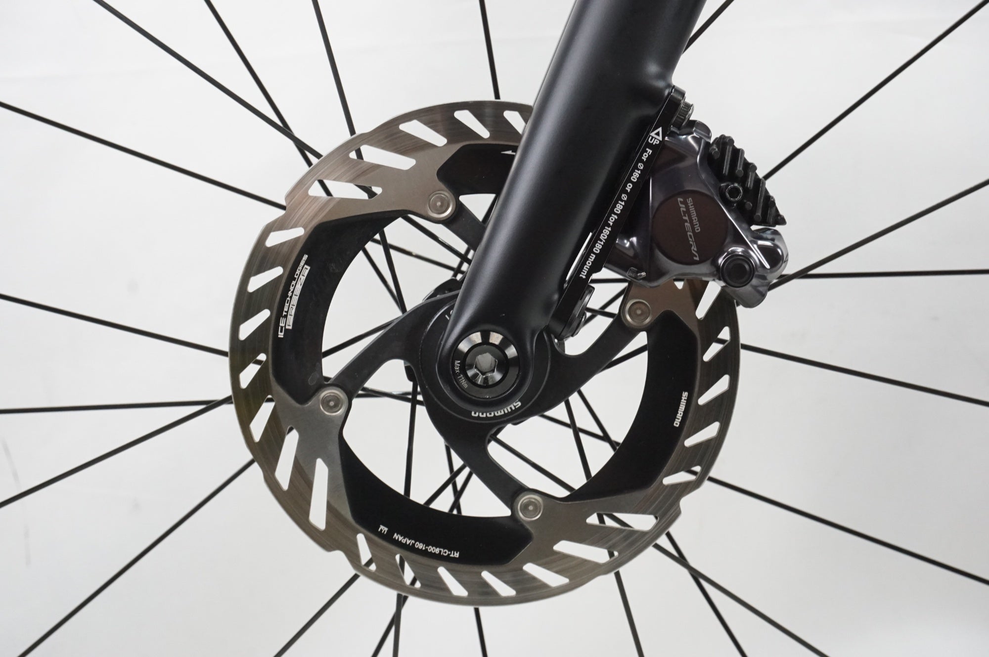 LOOK 「ルック」 785 HUEZ 2 2025年モデル ロードバイク / 大宮店