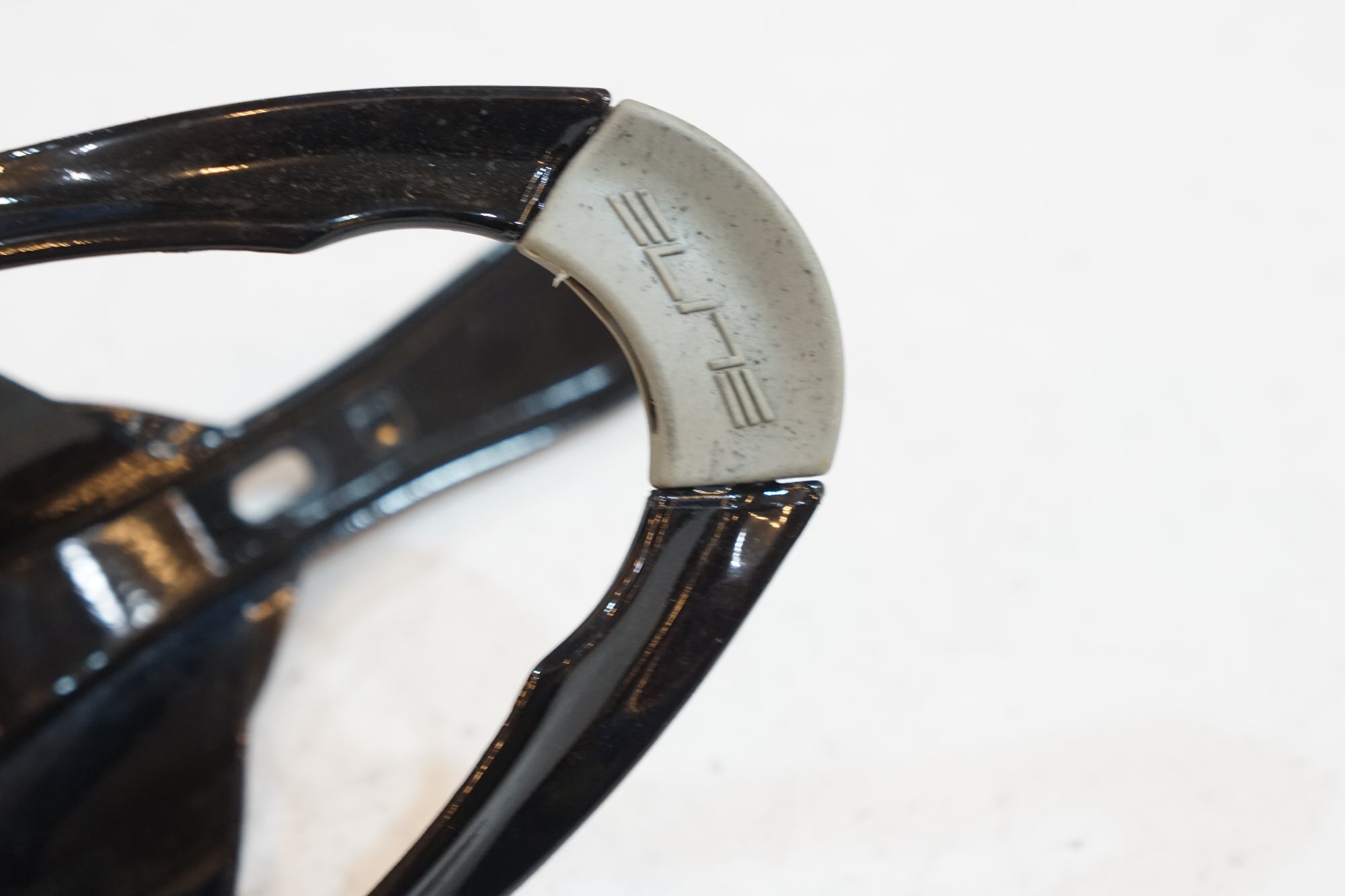 ELITE 「エリート」 ボトルケージ / バイチャリ浦和ベース