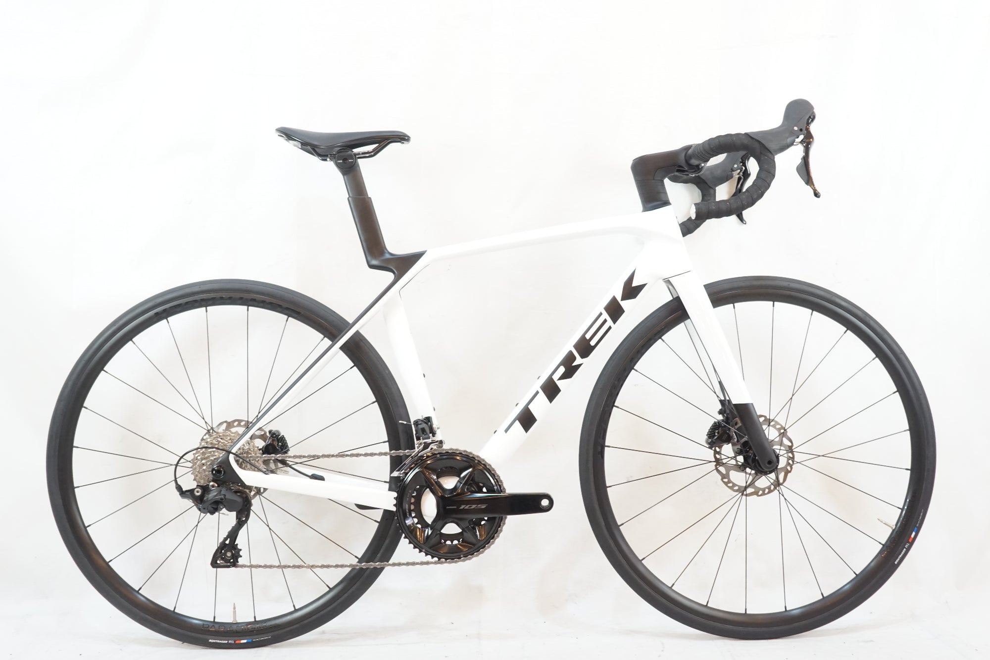 TREK 「トレック」 MADONE SL5 GEN8 2025年モデル ロードバイク / バイチャリ浦和ベース