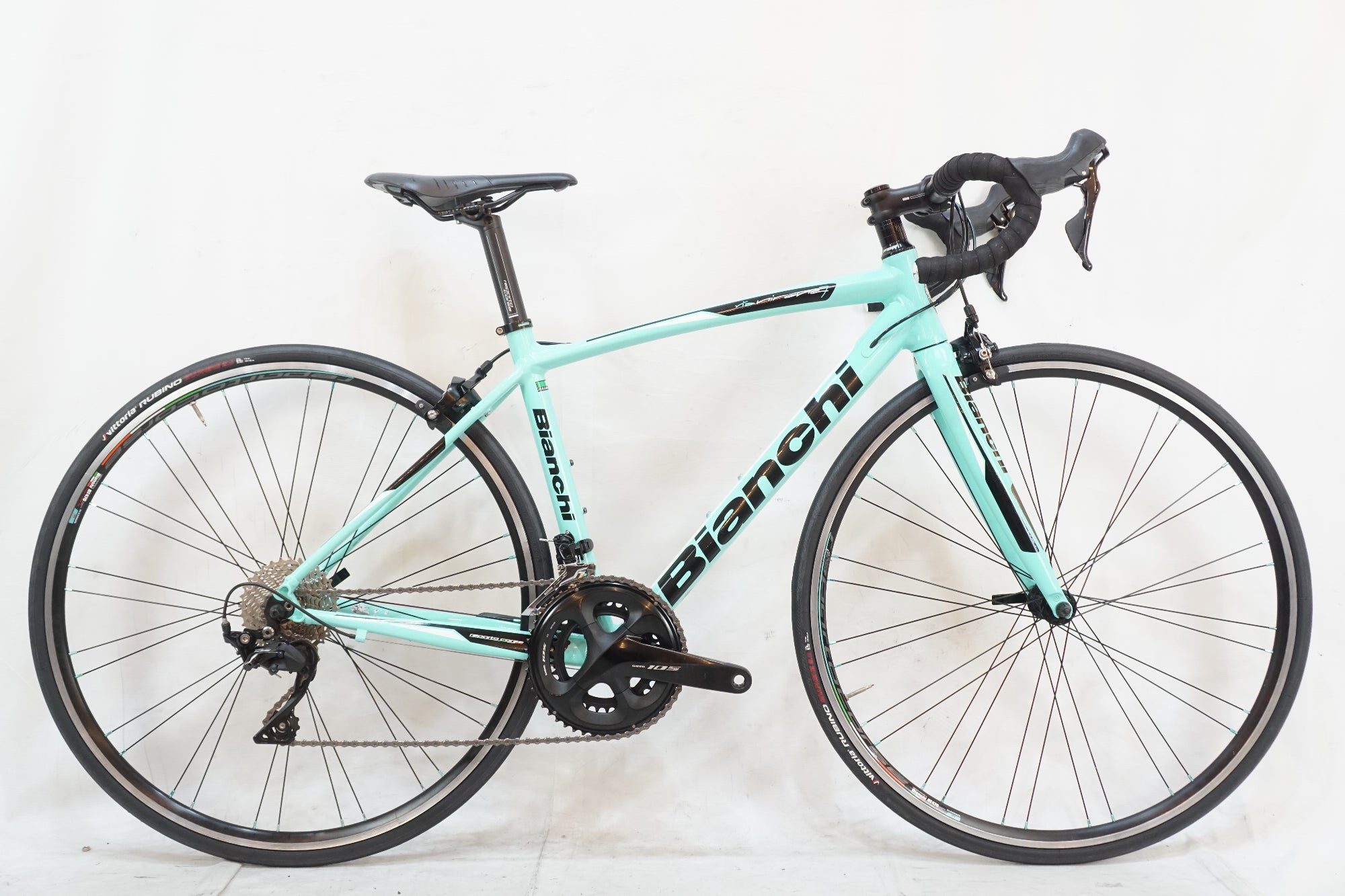 VIA 「ビアンキ」 BIANCHI 105 2019 nilone7 via Bianchi 自転車本体 NIRONE7 ロードバイク 2019年モデル 105 自転車本体