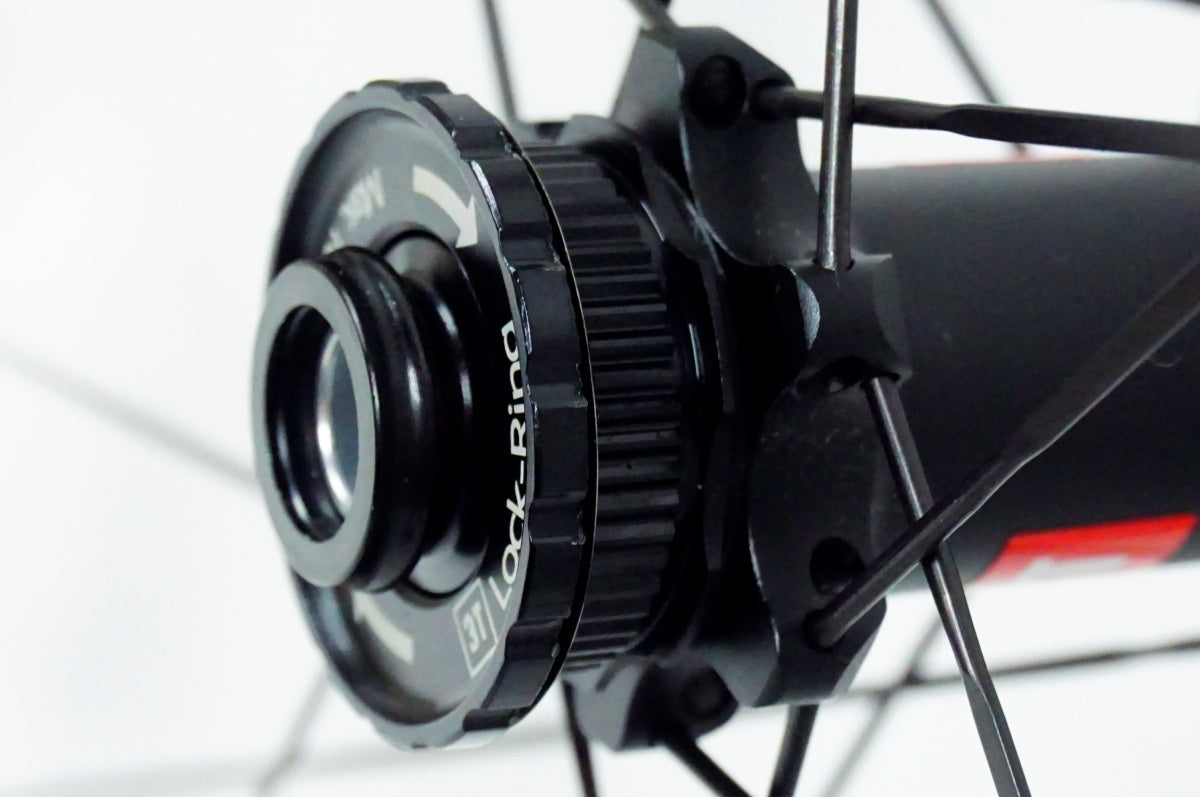 3T 「スリーティー」 DISCUS C35 TEAM DB SHIMANO11速 ホイールセット / 名古屋大須店