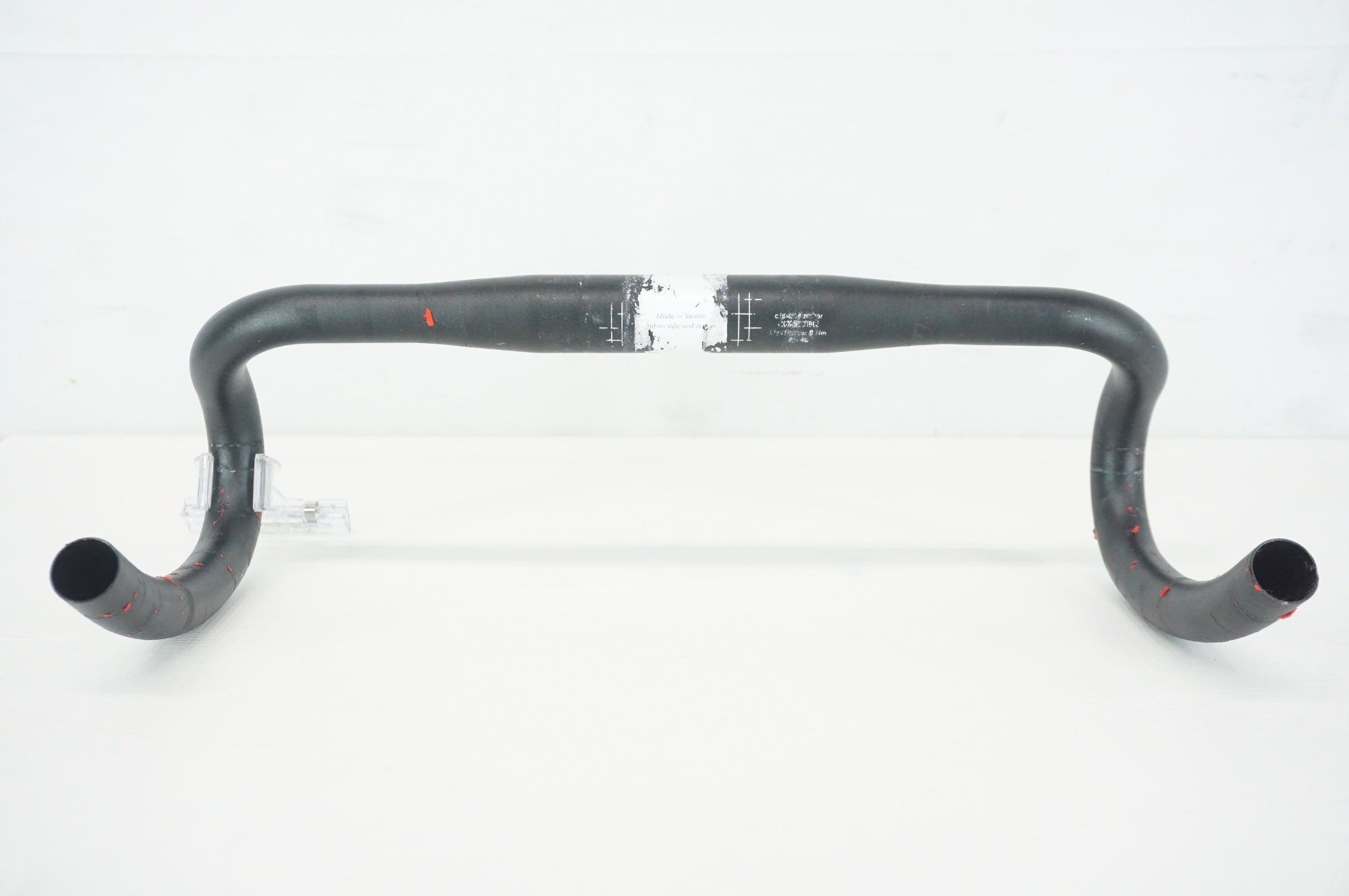 3T 「スリーティー」 ERGOSUM PRO Φ31.8 400mm ハンドル / 阪急塚口店