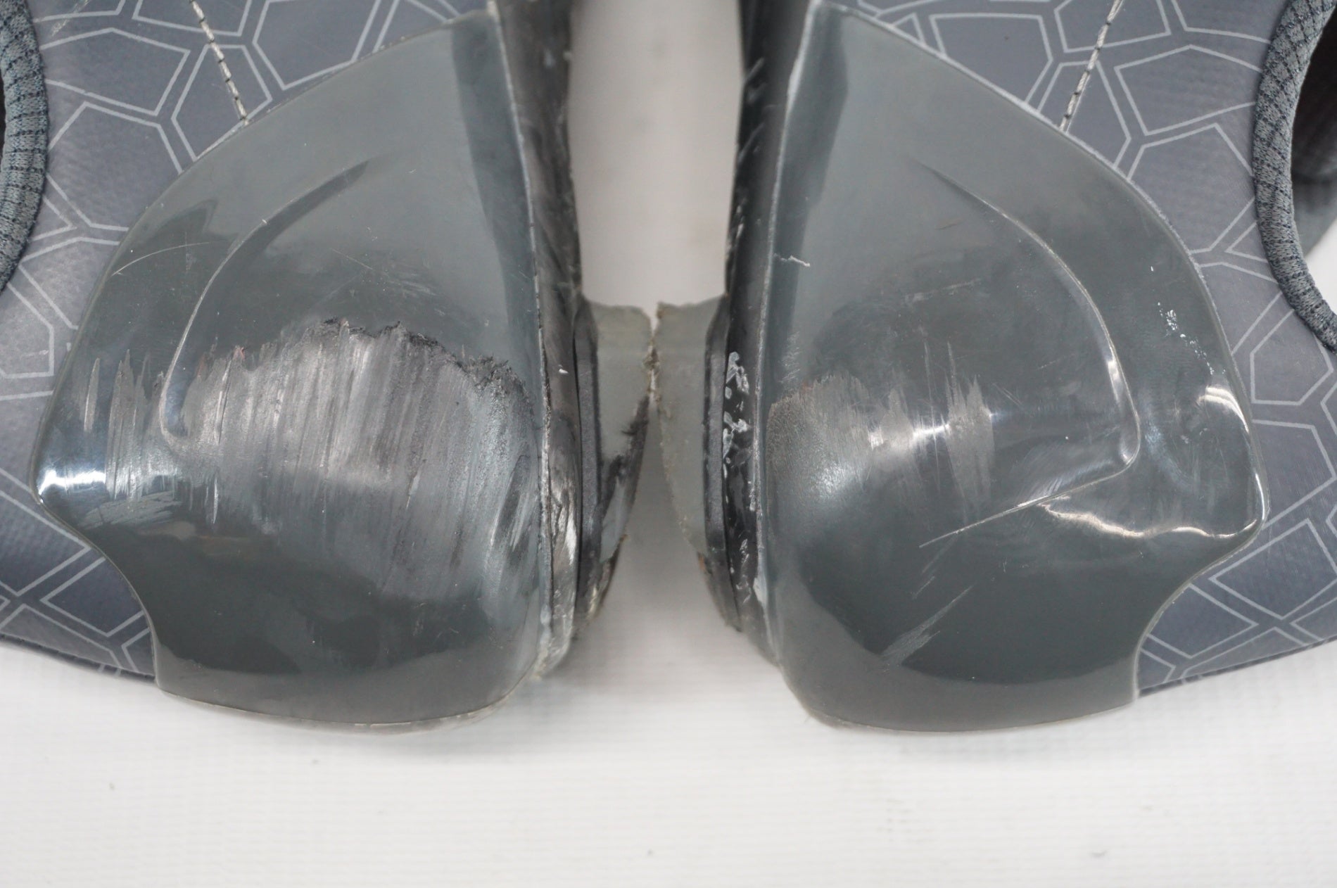 SANTIC 「サンティック」 CAPETOWN R1 US9.5 シューズ / 阪急塚口店