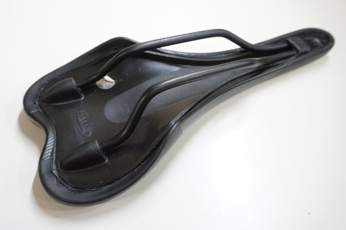 SELLE ITALIA 「セラ イタリア」 X1 サドル / 大宮店