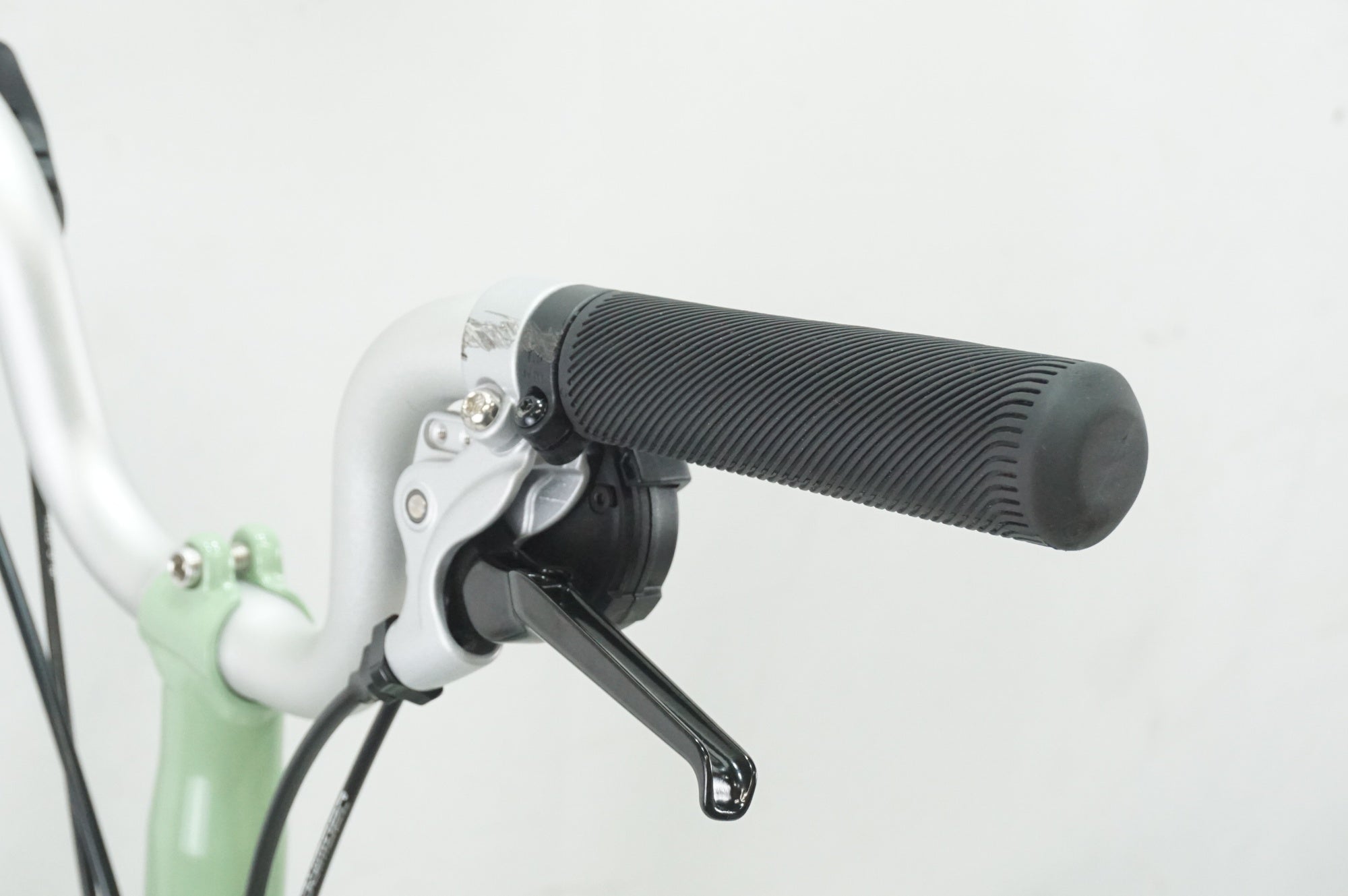 BROMPTON 「ブロンプトン」 CLASSIC EDITION INSPIRED BY LONDON 2024年モデル 16インチ 折り畳み自転車 / 大宮店