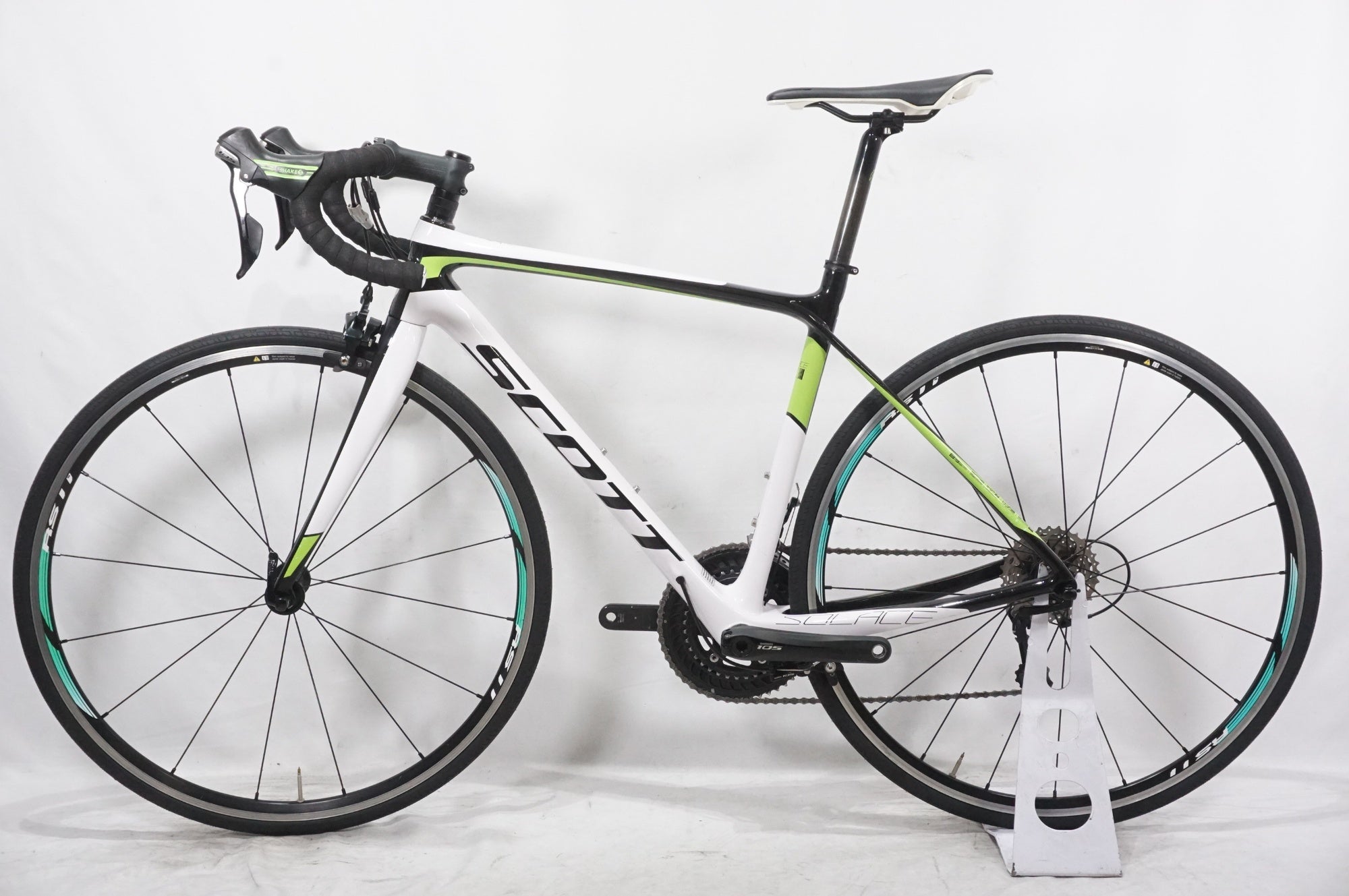 SCOTT 「スコット」 SOLACE30 2015年モデル ロードバイク / AKIBA店