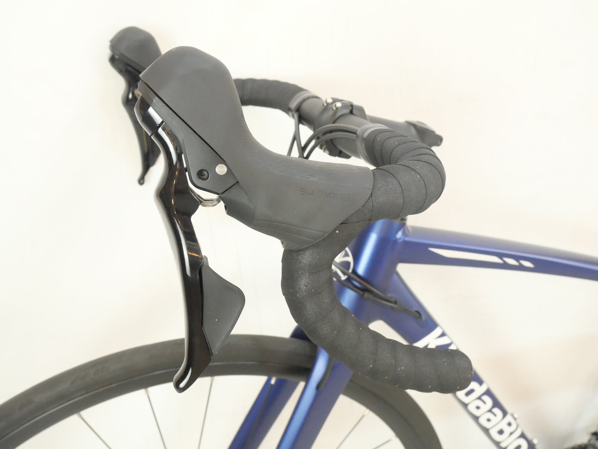 KHODAA BLOOM 「コーダーブルーム」 FARNA DISC 2022年モデル ロードバイク / 有明ガーデン店