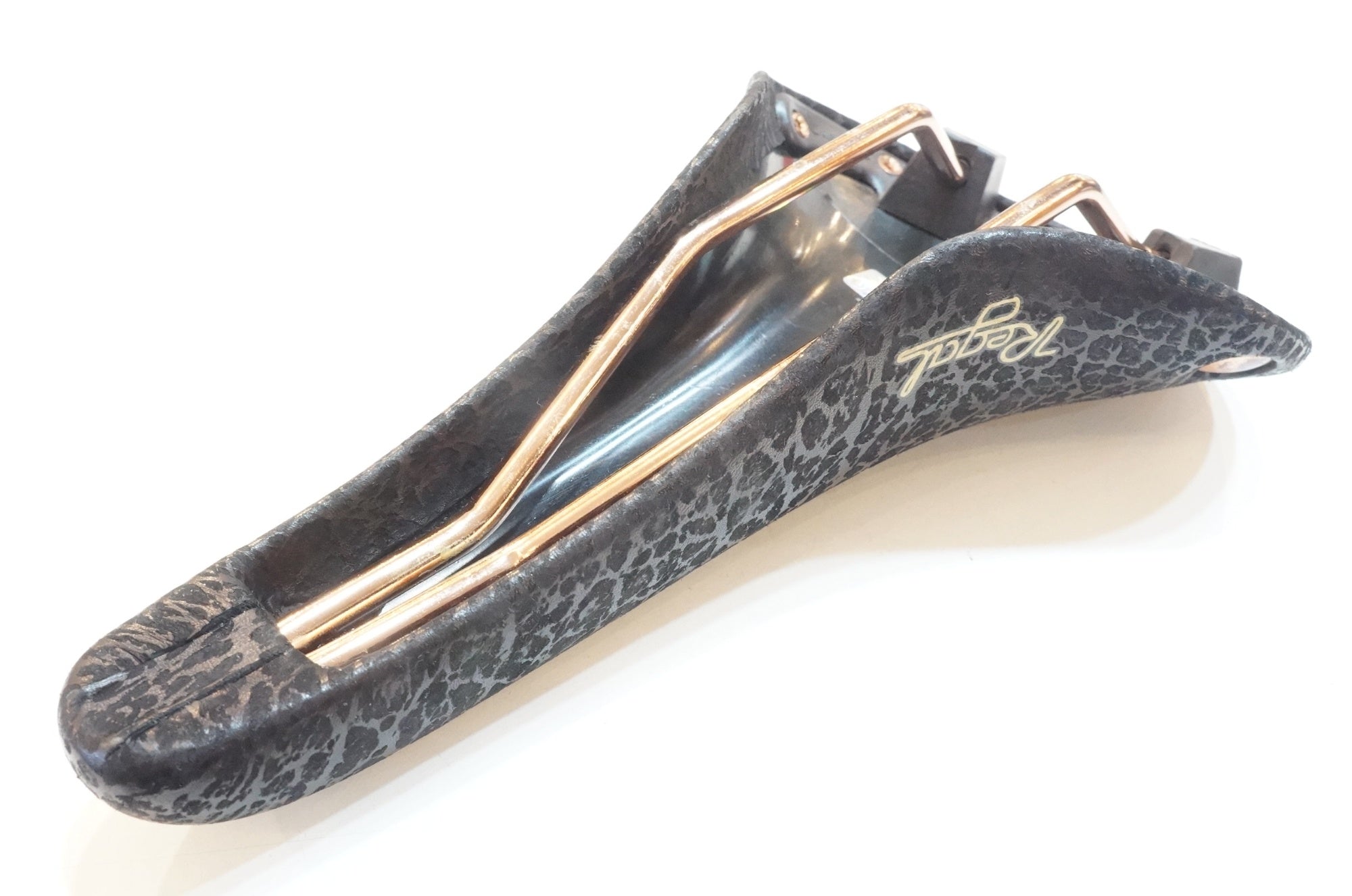 SELLE SAN MARCO 「セラサンマルコ」 REGAL サドル / 浦和ベース
