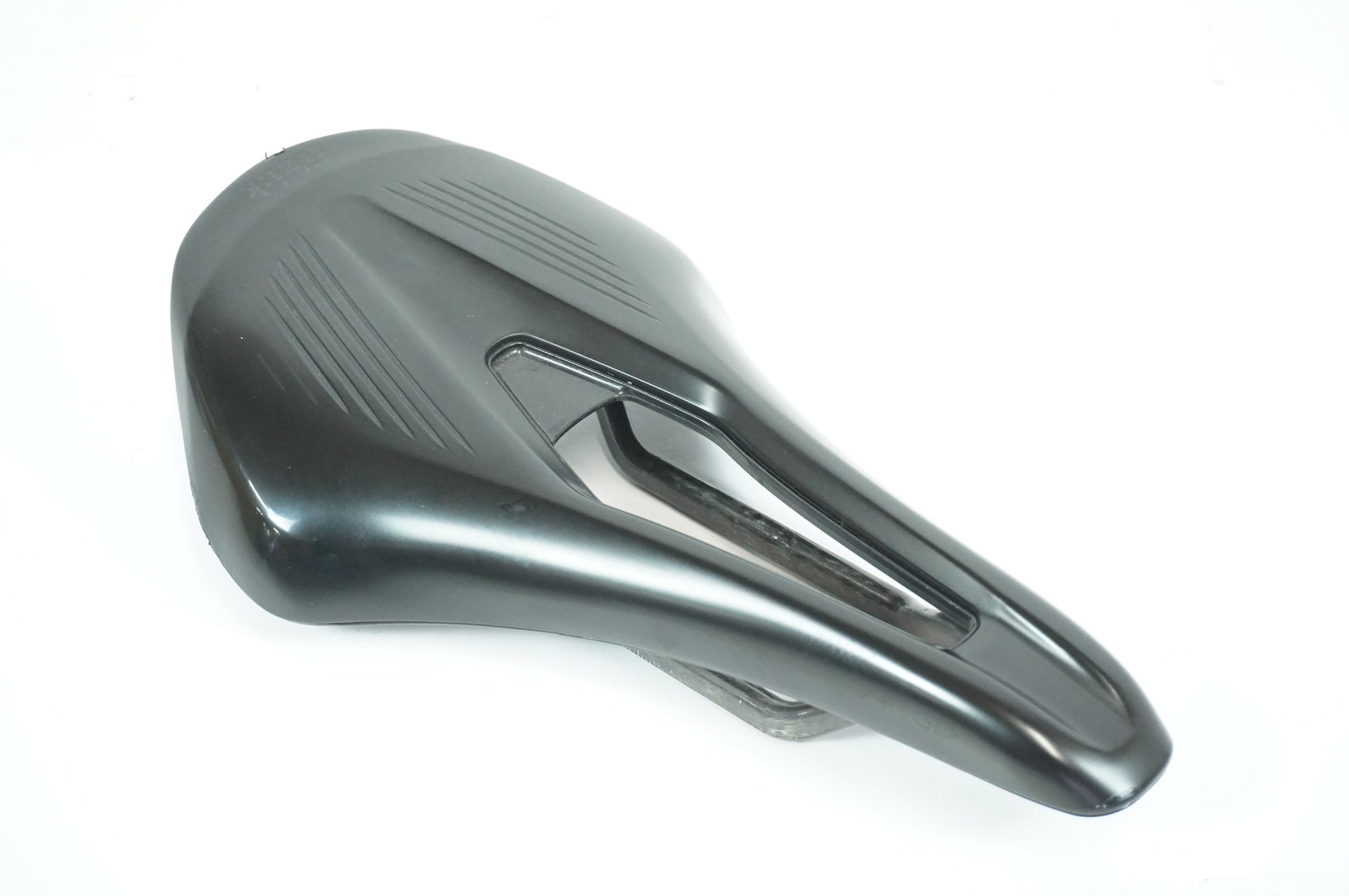 fizik サドル VENTO カーボンレール 150mm FIZIK 「フィジーク」 ARGO VENTO カーボンレール サドル / 宇都宮店