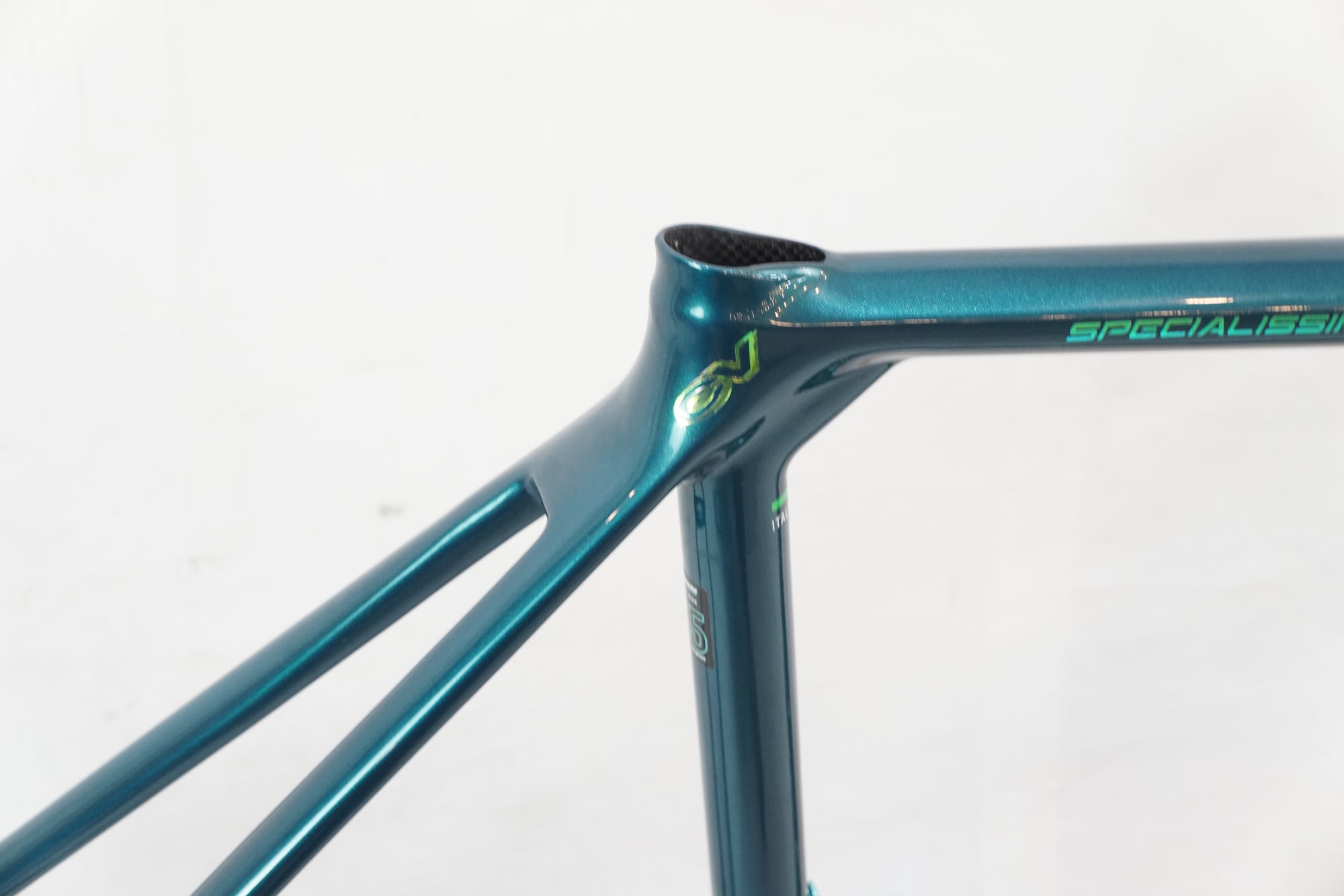 BIANCHI 「ビアンキ」 SPECIALISSIMA DISC 2022年モデル フレームセット / バイチャリ浦和ベース