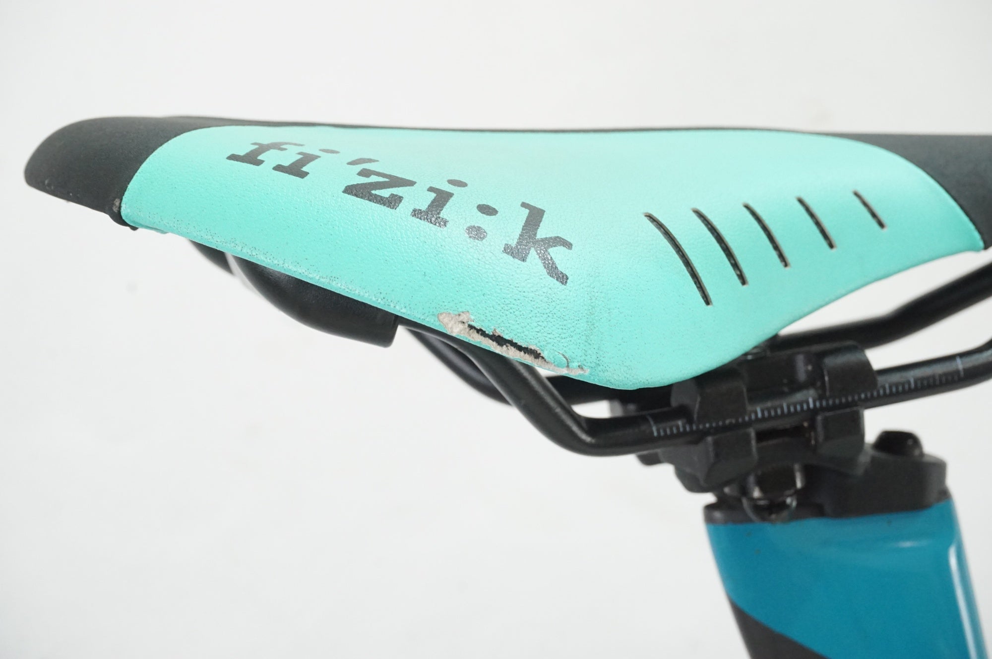 BIANCHI 「ビアンキ」 OLTRE XR3 DISC 105 DI2カスタム 2023年モデル ロードバイク / 大宮店