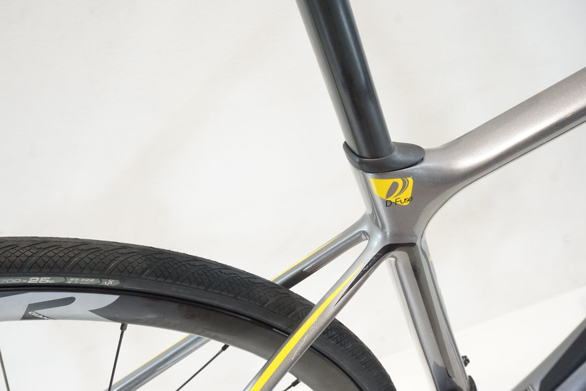 GIANT 「ジャイアント」 DEFY ADVANCED PRO 1 2016年モデル ロードバイク / 横浜戸塚店