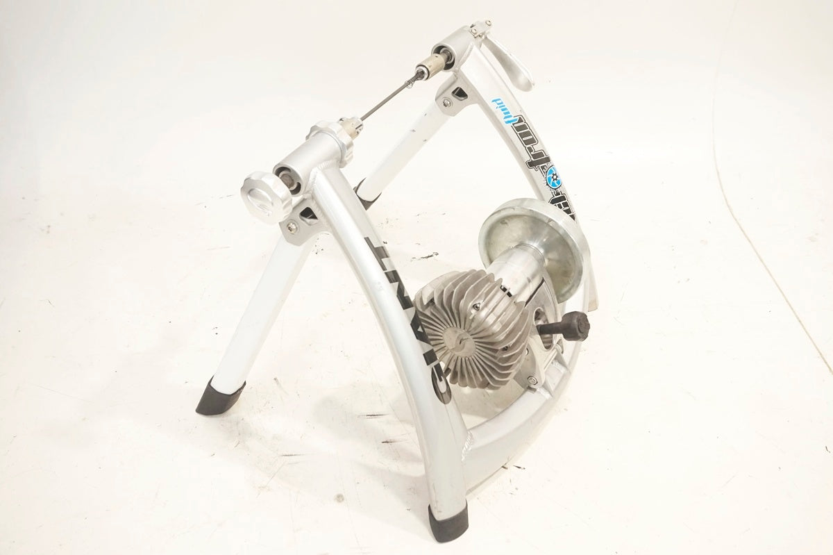 CYCLOTRON FLUID ST サイクルトレーナーのご紹介