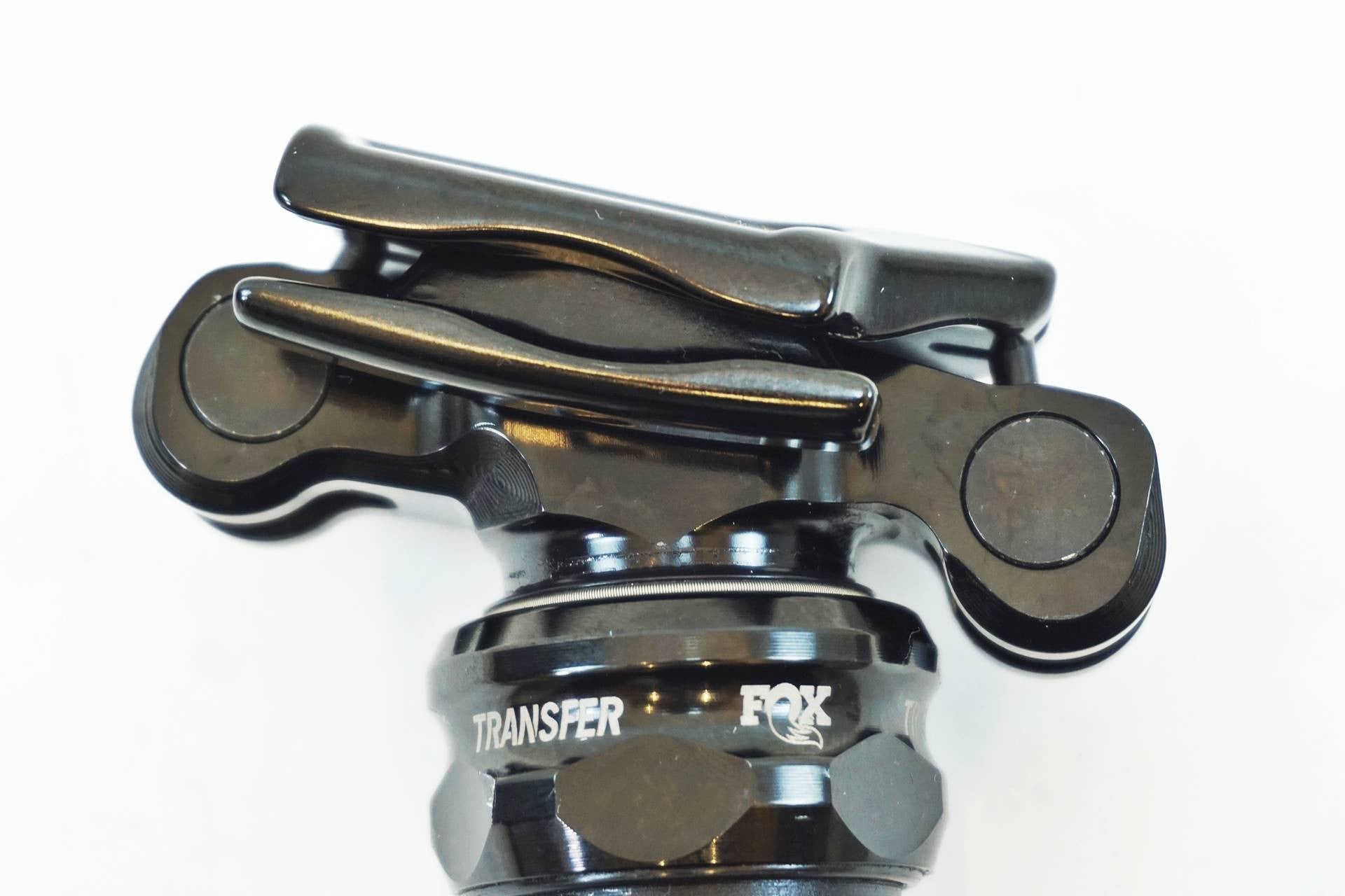 FOX 「フォックス」 TRANSFER Φ31.6 100㎜ ドロッパーシートポスト / 有明ガーデン店