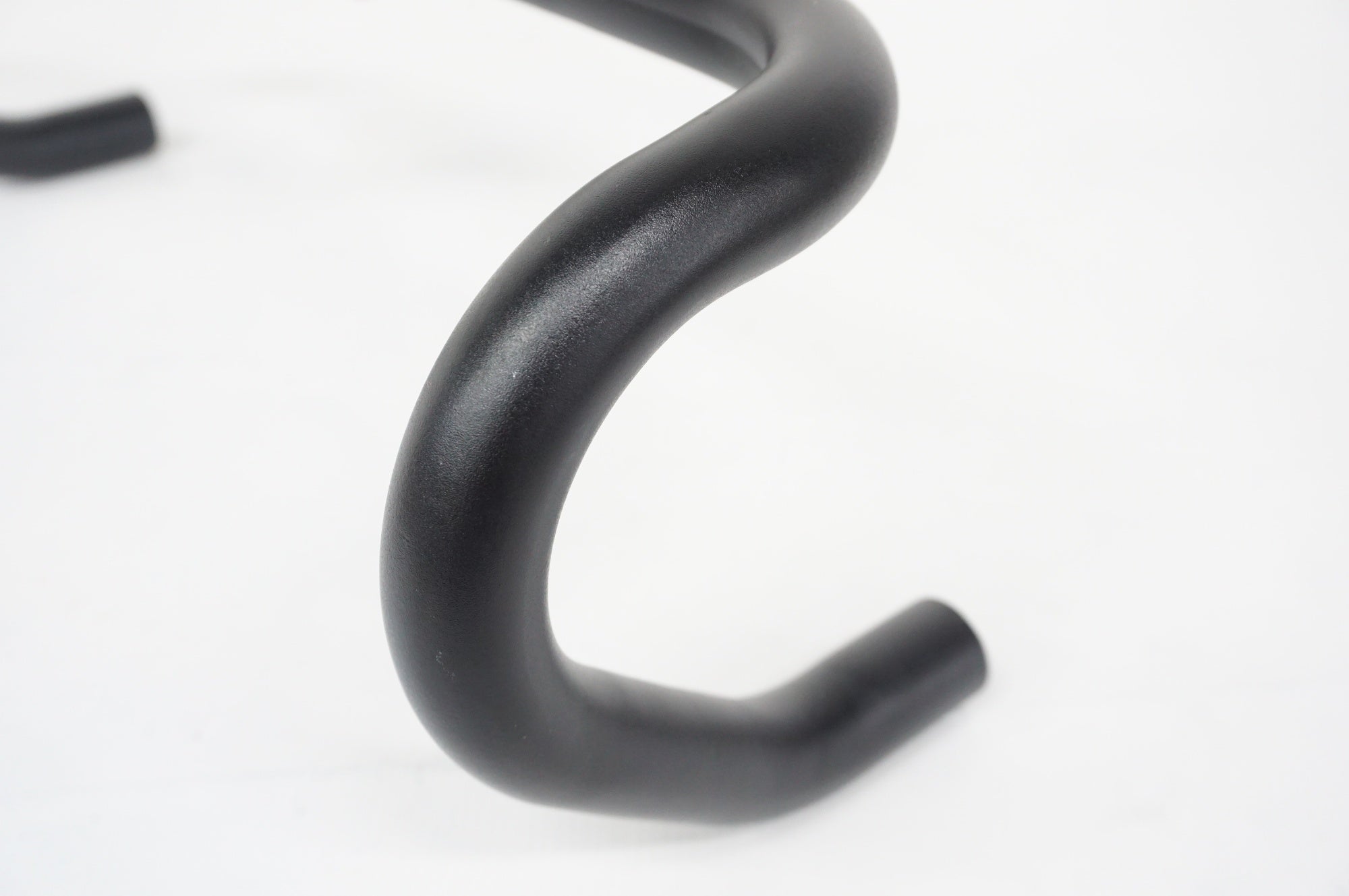 DFITZ 「ディーフィッツ」 Φ31.8 380mm ハンドル / 阪急塚口店