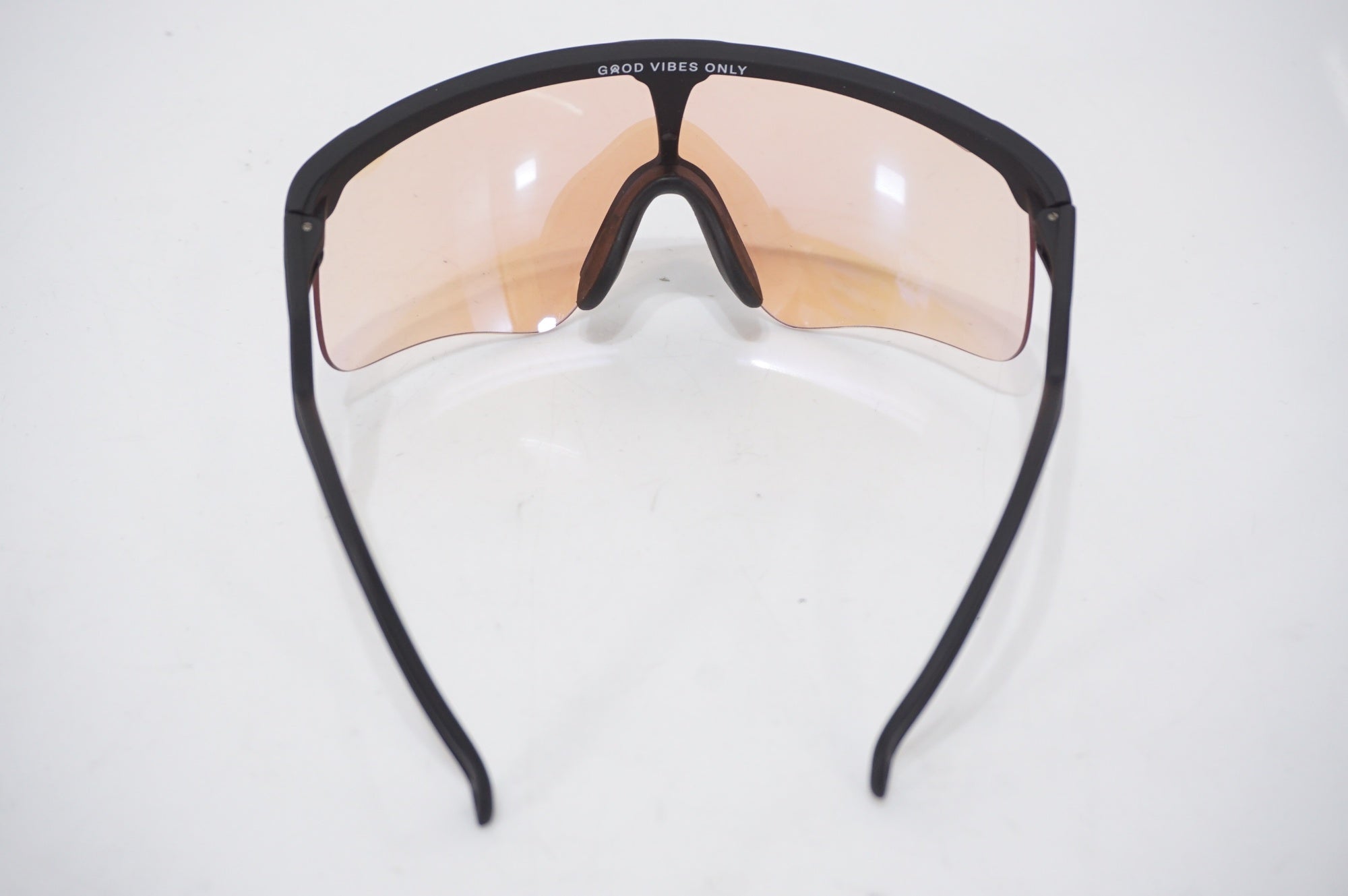 ALBA OPTICS 「アルバ オプティクス」 アイウェア / AKIBA店
