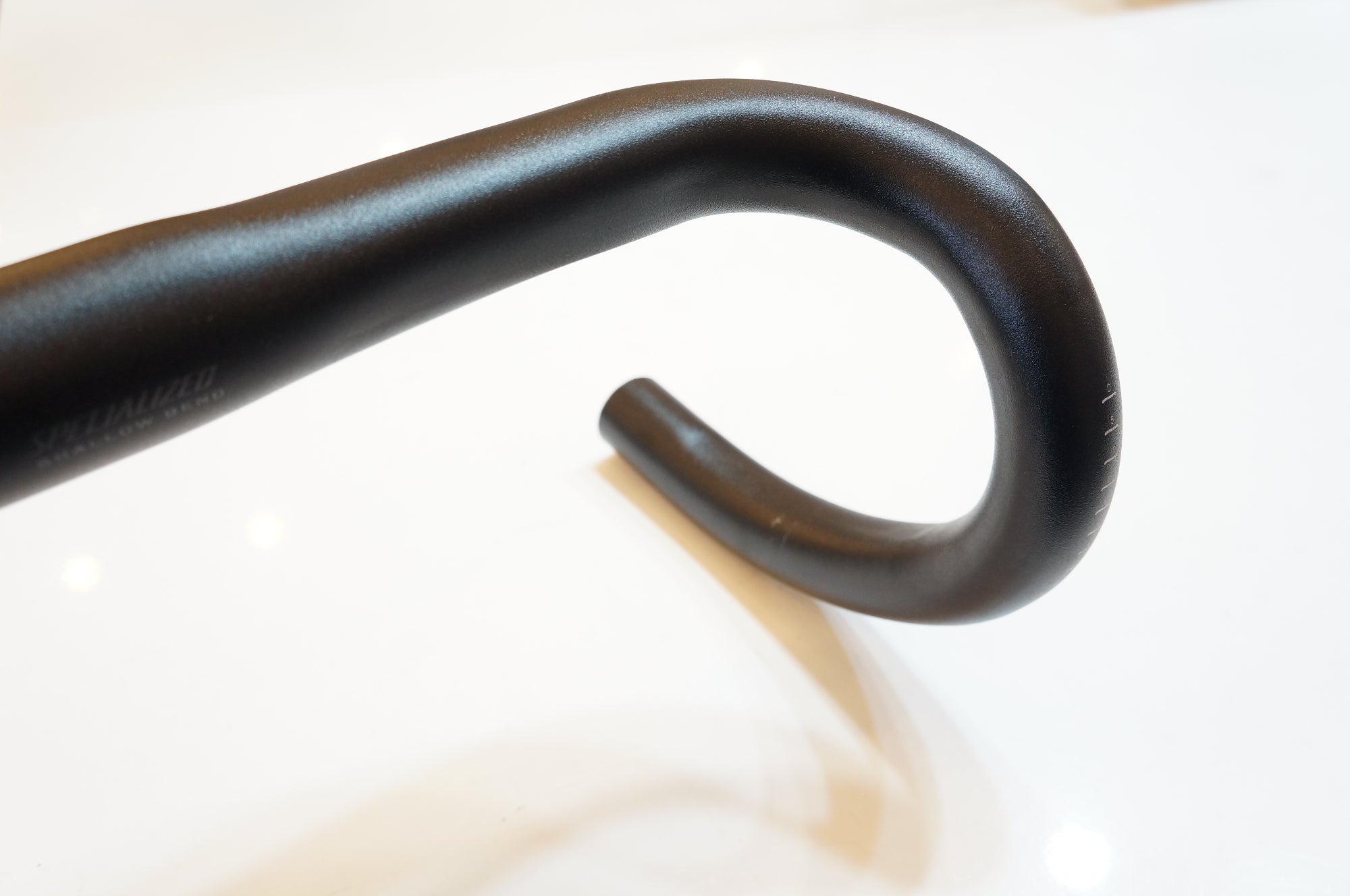 SPECIALIZED 「スペシャライズド」 SHALLOW DROP φ31.8 380mm ハンドル / バイチャリ浦和ベース