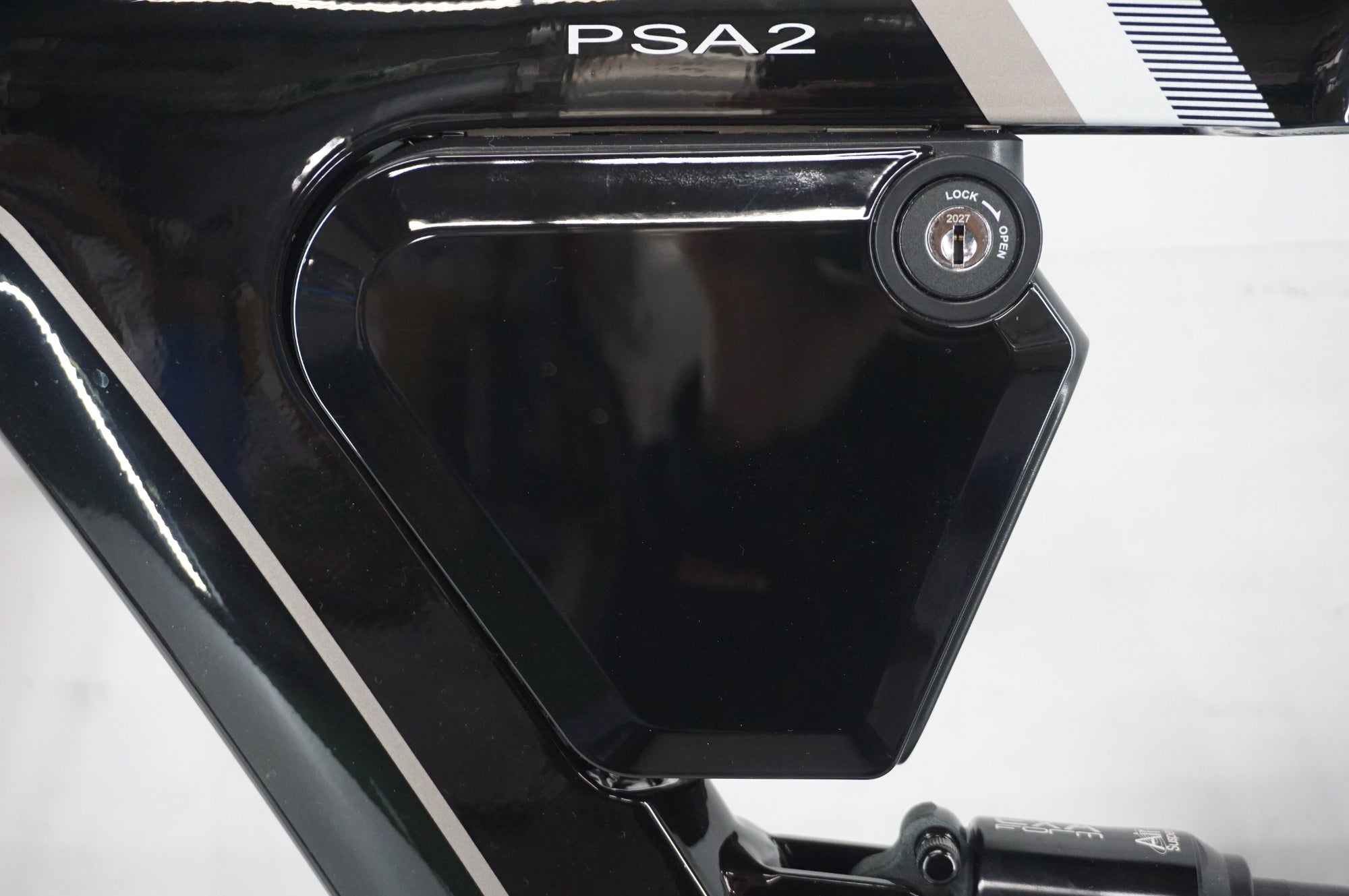 BESV 「ベスビー」 PSA2 2025年モデル E-BIKE / 阪急塚口店