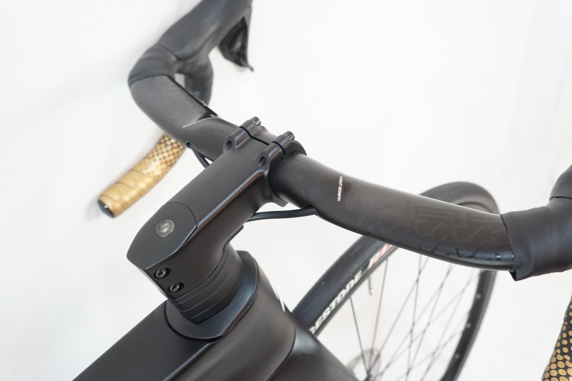 BRIDGESTONE 「ブリヂストン」 ANCHOR RP9 2023年モデル ロードバイク / バイチャリ浦和ベース