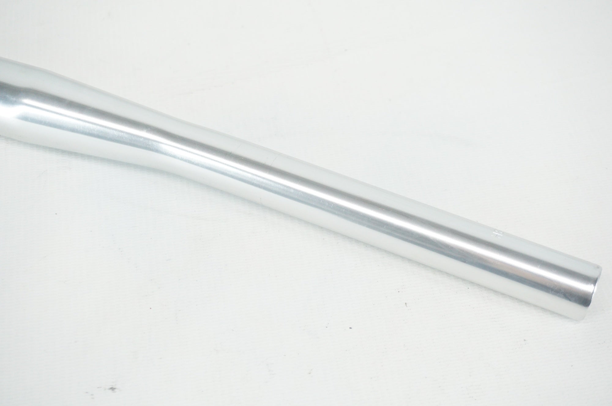 KALLOY 「カロイ」 AL-003 Φ31.8 540mm ハンドル / 阪急塚口店