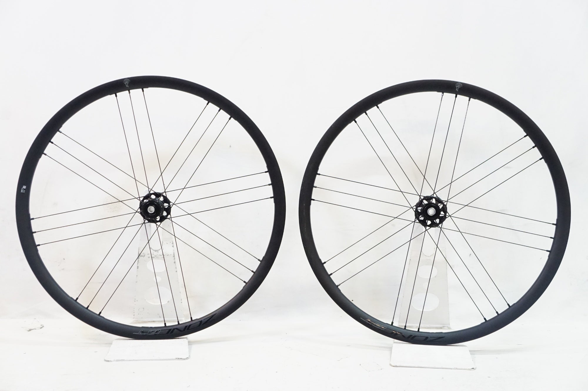 CAMPAGNOLO 「カンパニョーロ」 ZONDA GT シマノ11速 ホイールセット / 熊谷本店