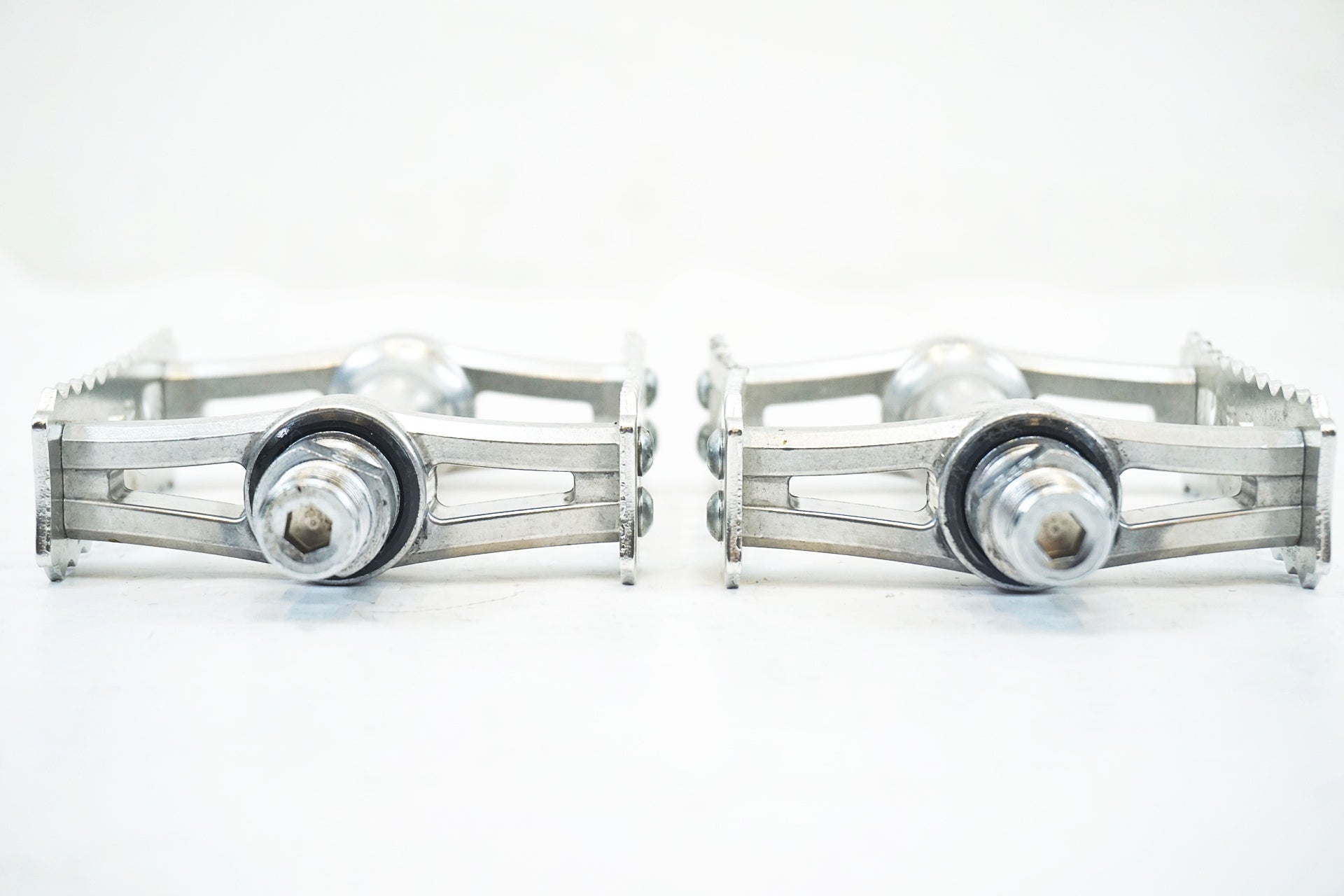 MKS 「エムケーエス」 SYLVAN GORDITO ペダル / 有明ガーデン店