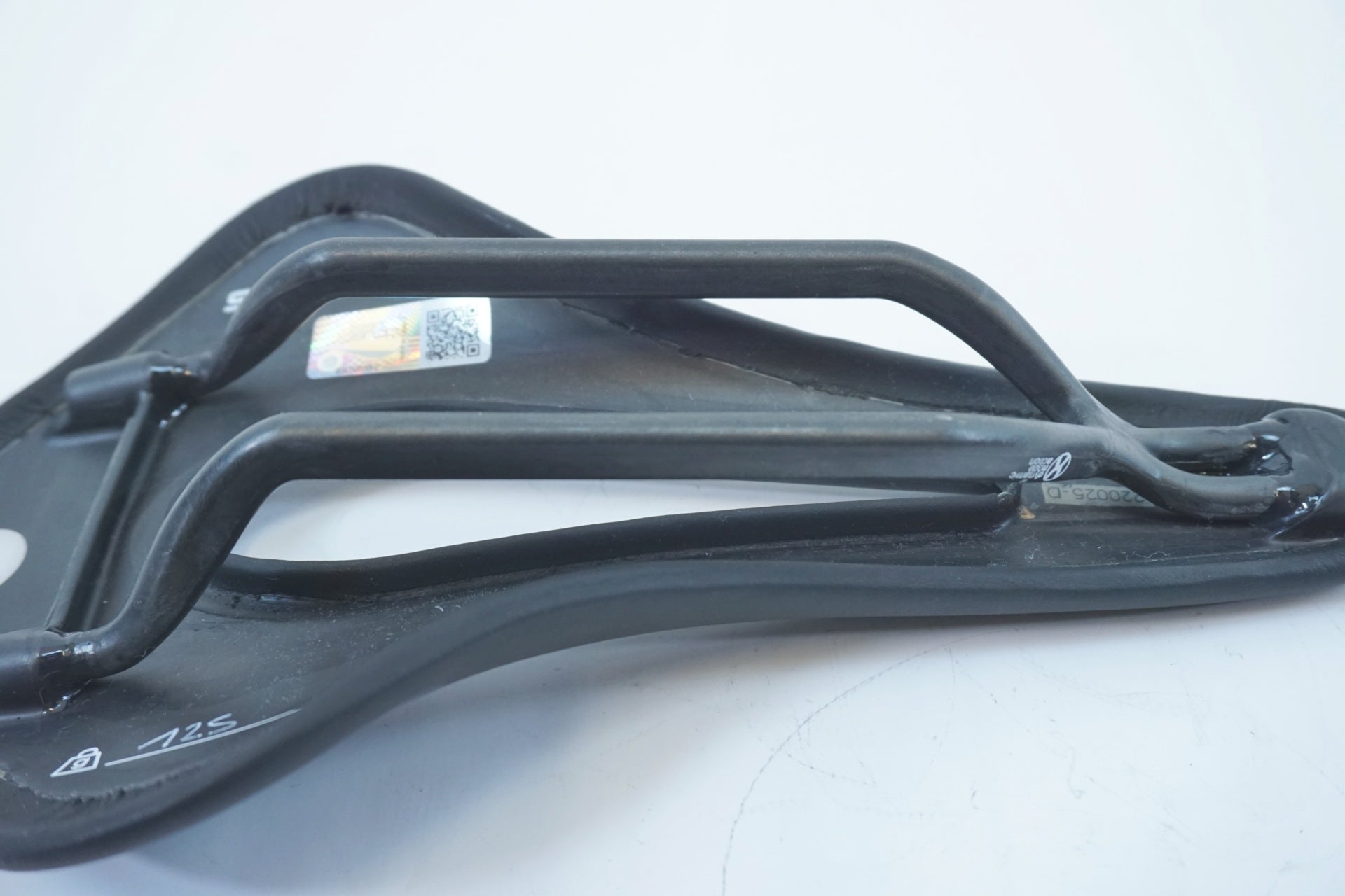 SELLE SANMARCO 「セラサンマルコ」 SHORT FIT SUPERLEGGERA サドル / 有明ガーデン店