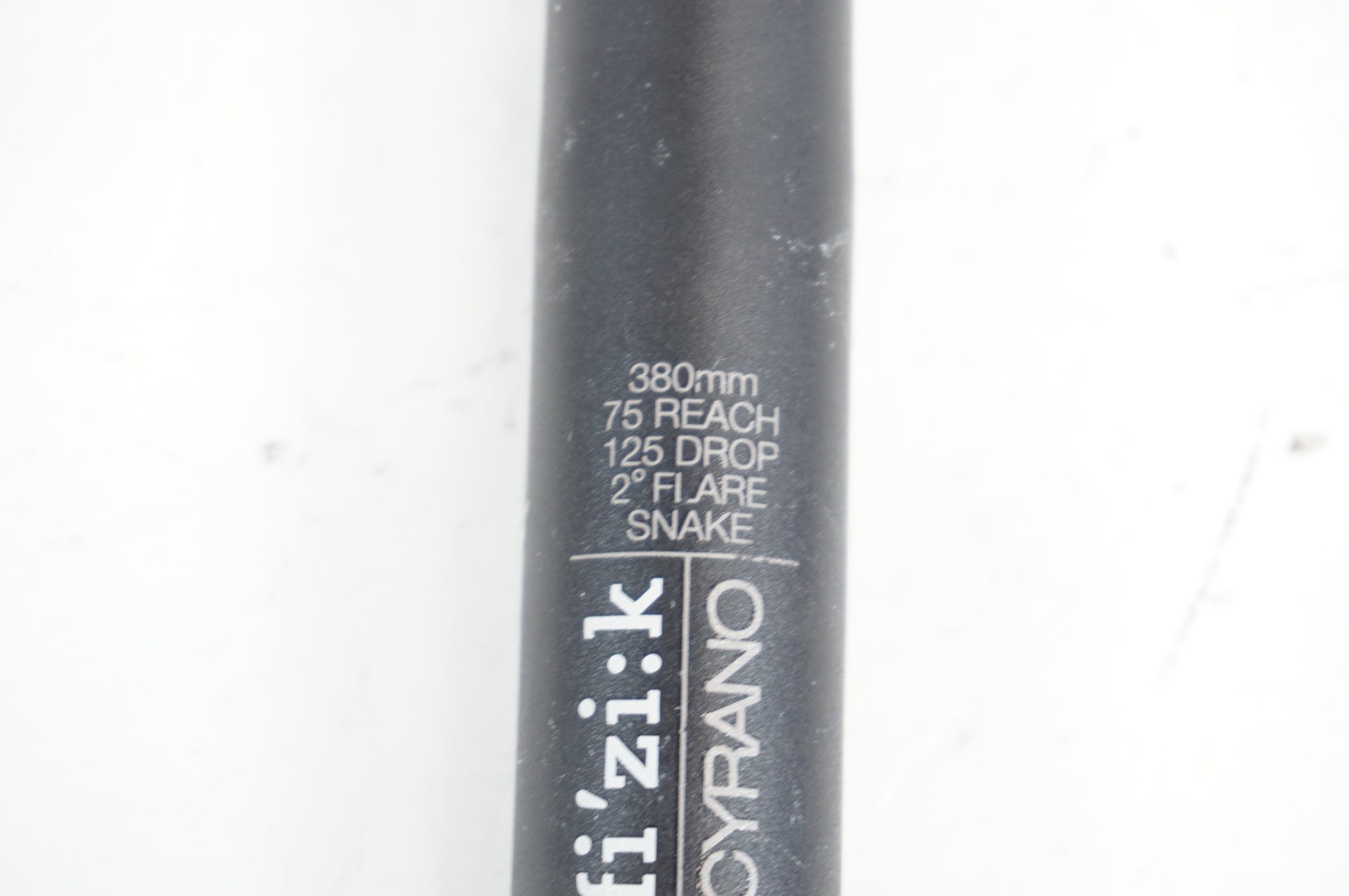 FIZIK 「フィジーク」 CYRANO R3 φ31.8 380mm ハンドル / 宇都宮店