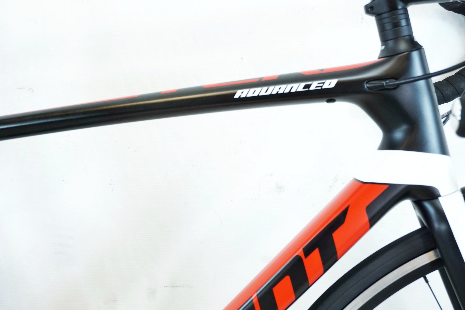 GIANT 「ジャイアント」 TCR ADVANCED 2 2016年モデル ロードバイク / 有明ガーデン店