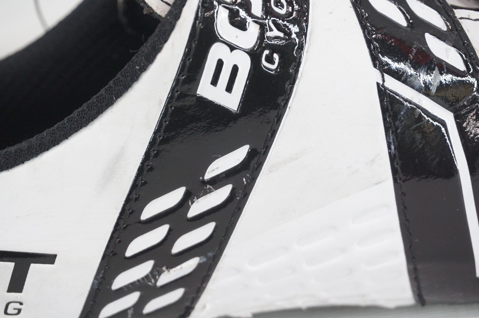 BONT 「ボント」 RIOT ROAD+ 43(27.0cm) シューズ / 阪急塚口店