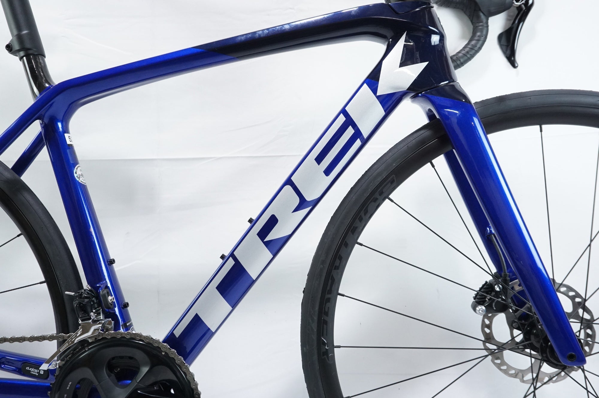 TREK 「トレック」 EMONDA SL5 DISC 2023年モデル ロードバイク / 中目黒店