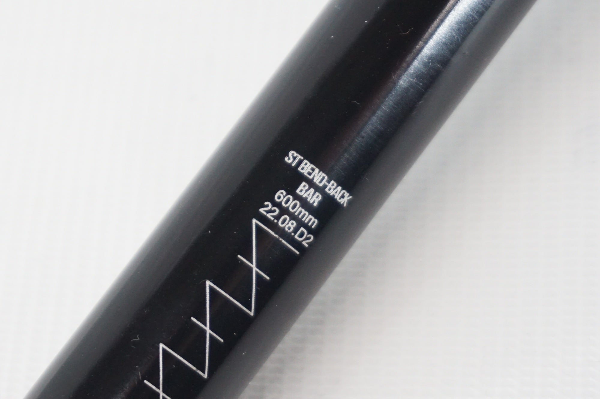 ADEPT 「アデプト」 DEGREES Φ31.8 600mm ハンドル / 阪急塚口店