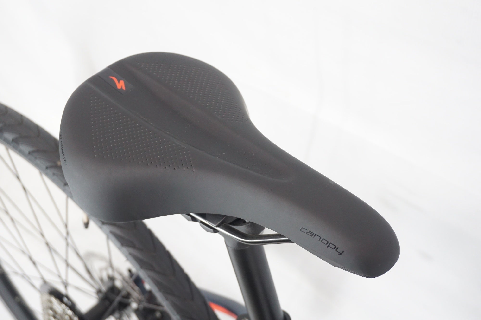 SPECIALIZED 「スペシャライズド」 SIRRUS MEN SPORT DISC 2018年モデル クロスバイク / 阪急塚口店