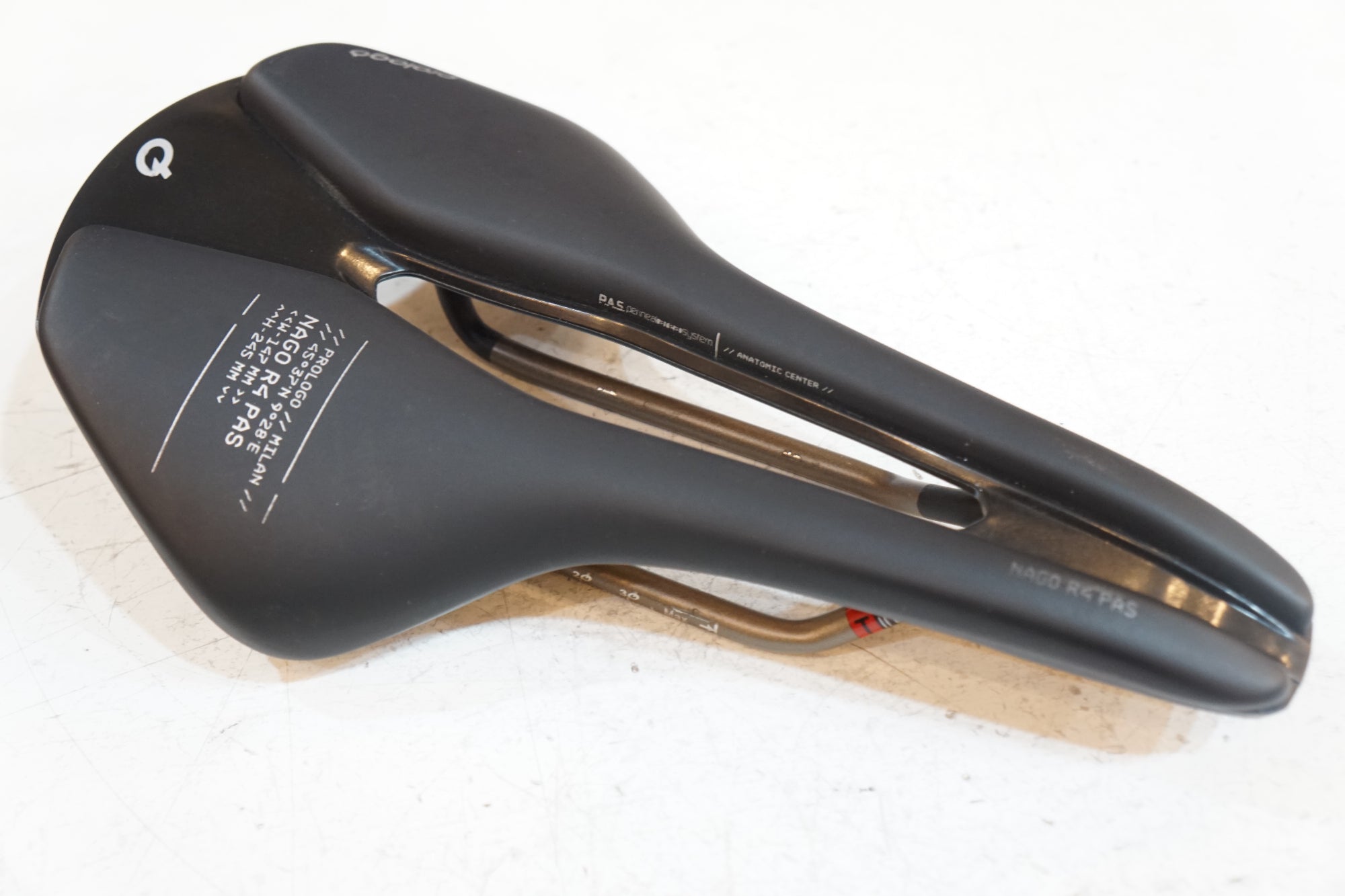 PROLOGO 「プロロゴ」 NAGO R4 PAS サドル / バイチャリ浦和ベース