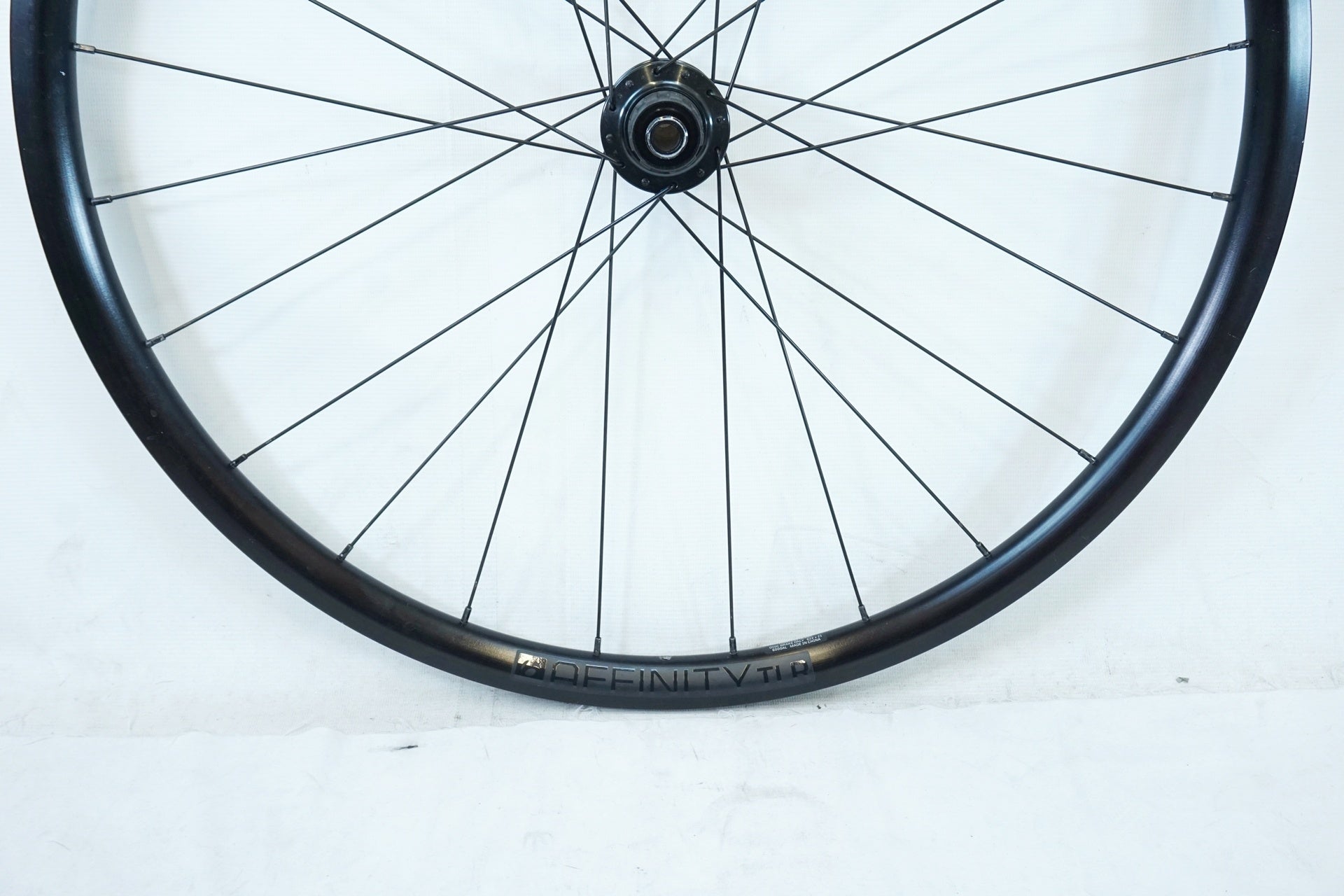 BONTRAGER 「ボントレガー」 AFFINITY TLR DISC シマノ11S ホイールセット / 有明ガーデン店