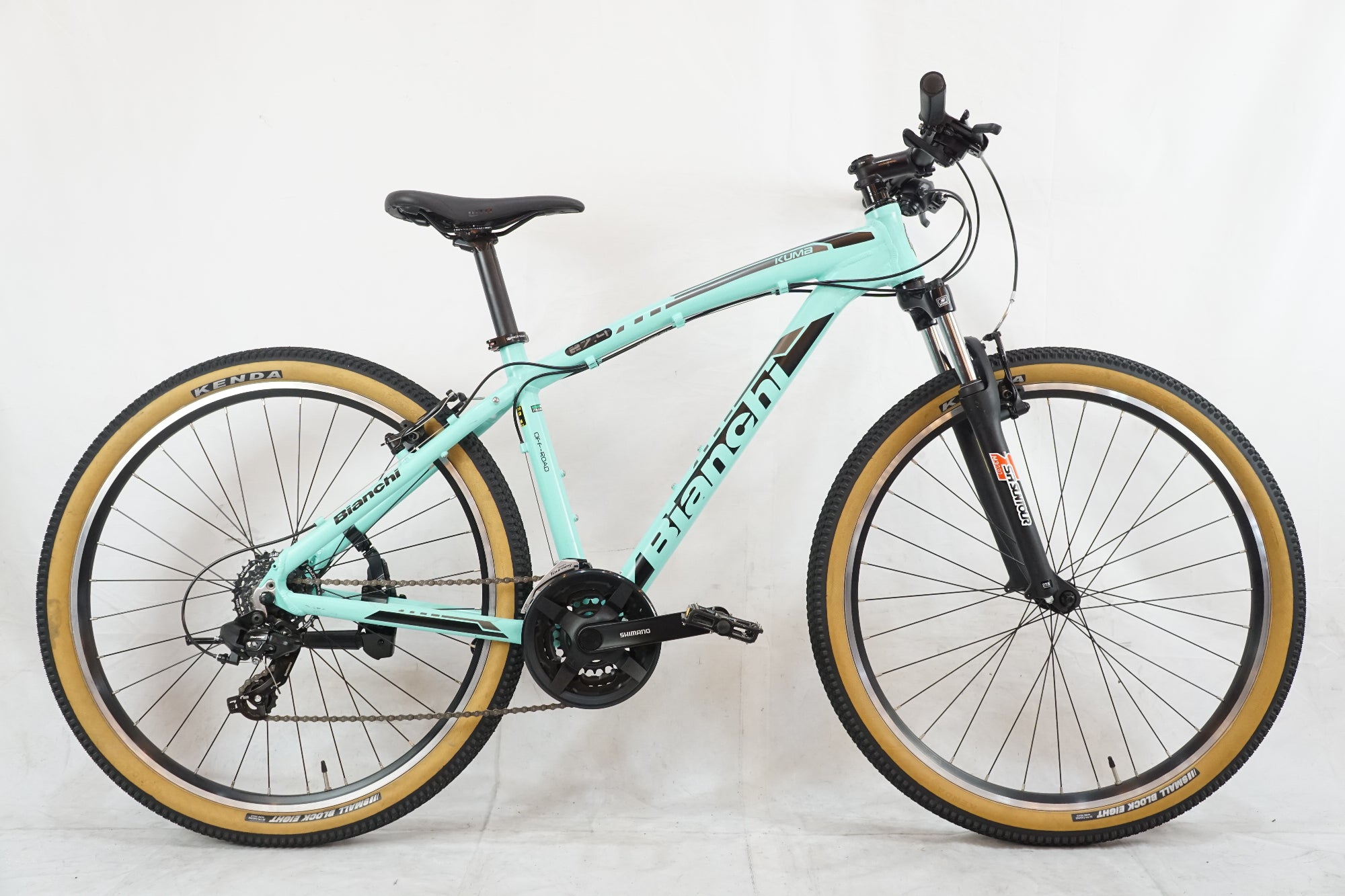 セール 登場から人気沸騰 「ビアンキ」 BIANCHI KUMA マウンテンバイク 2018年モデル 27.4 自転車本体